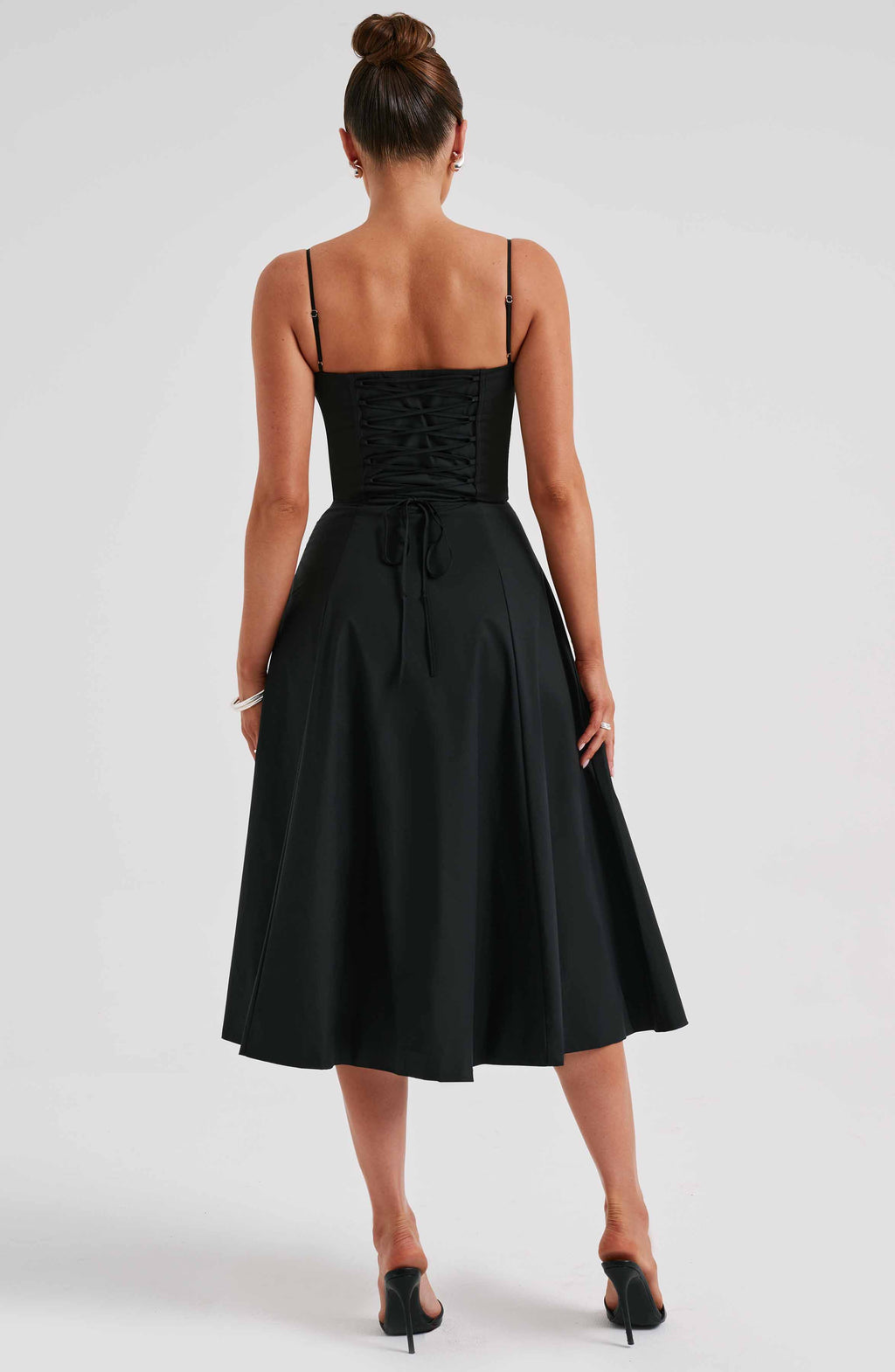 Flourenne Deandra Midi Dress in Black