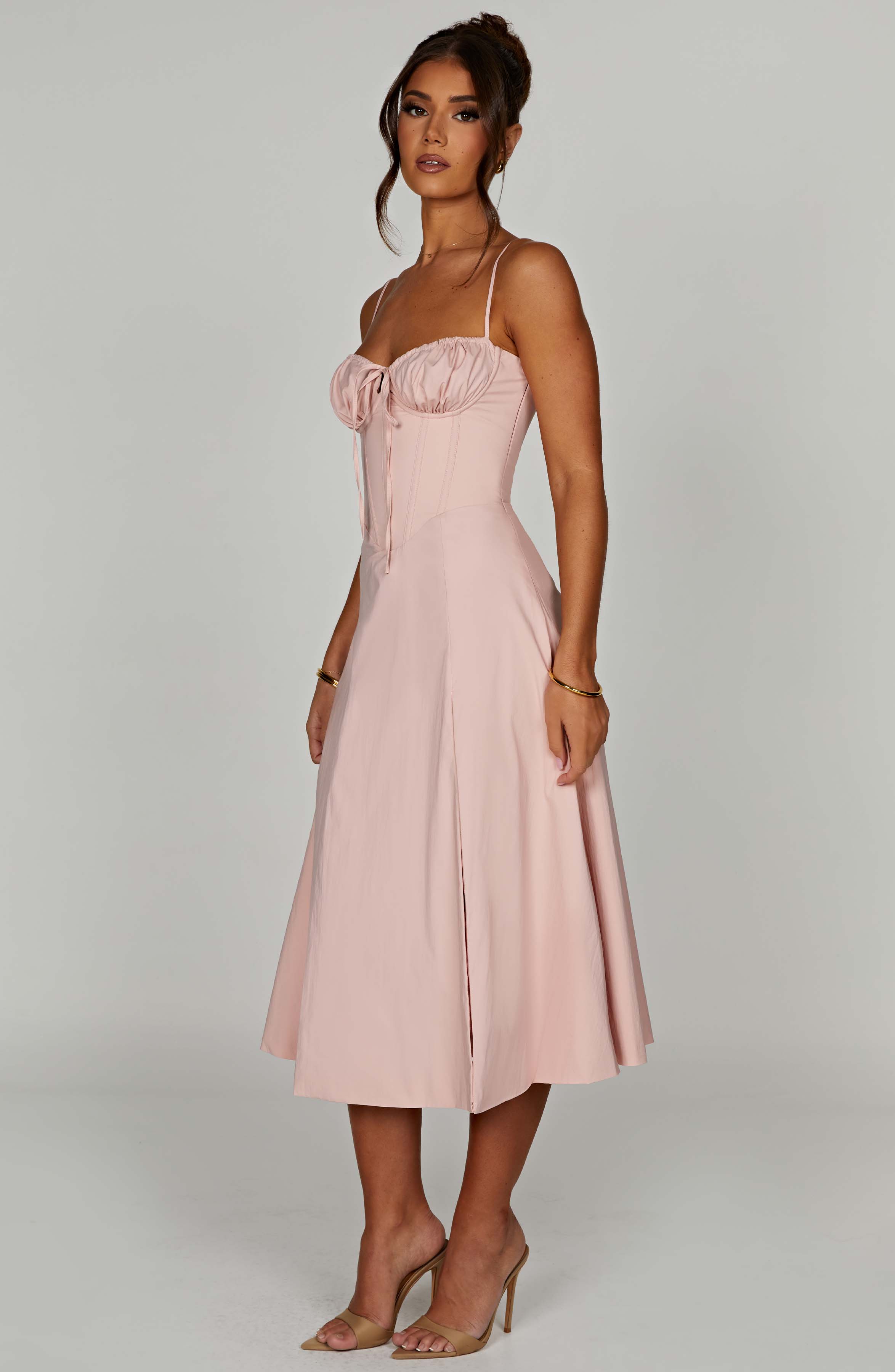 Flourenne Deandra Midi Dress in Blush