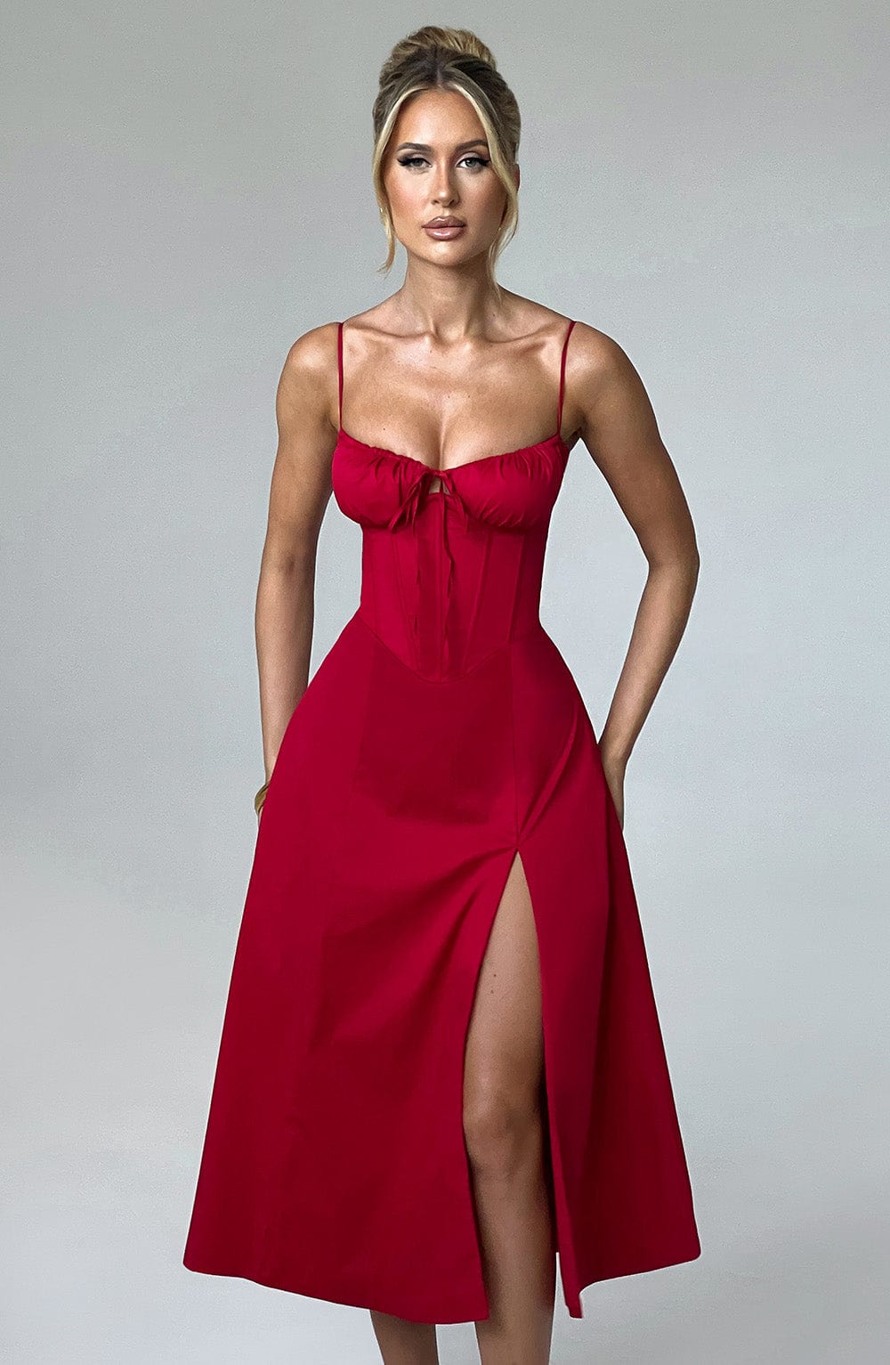Flourenne Deandra Midi Dress in Red