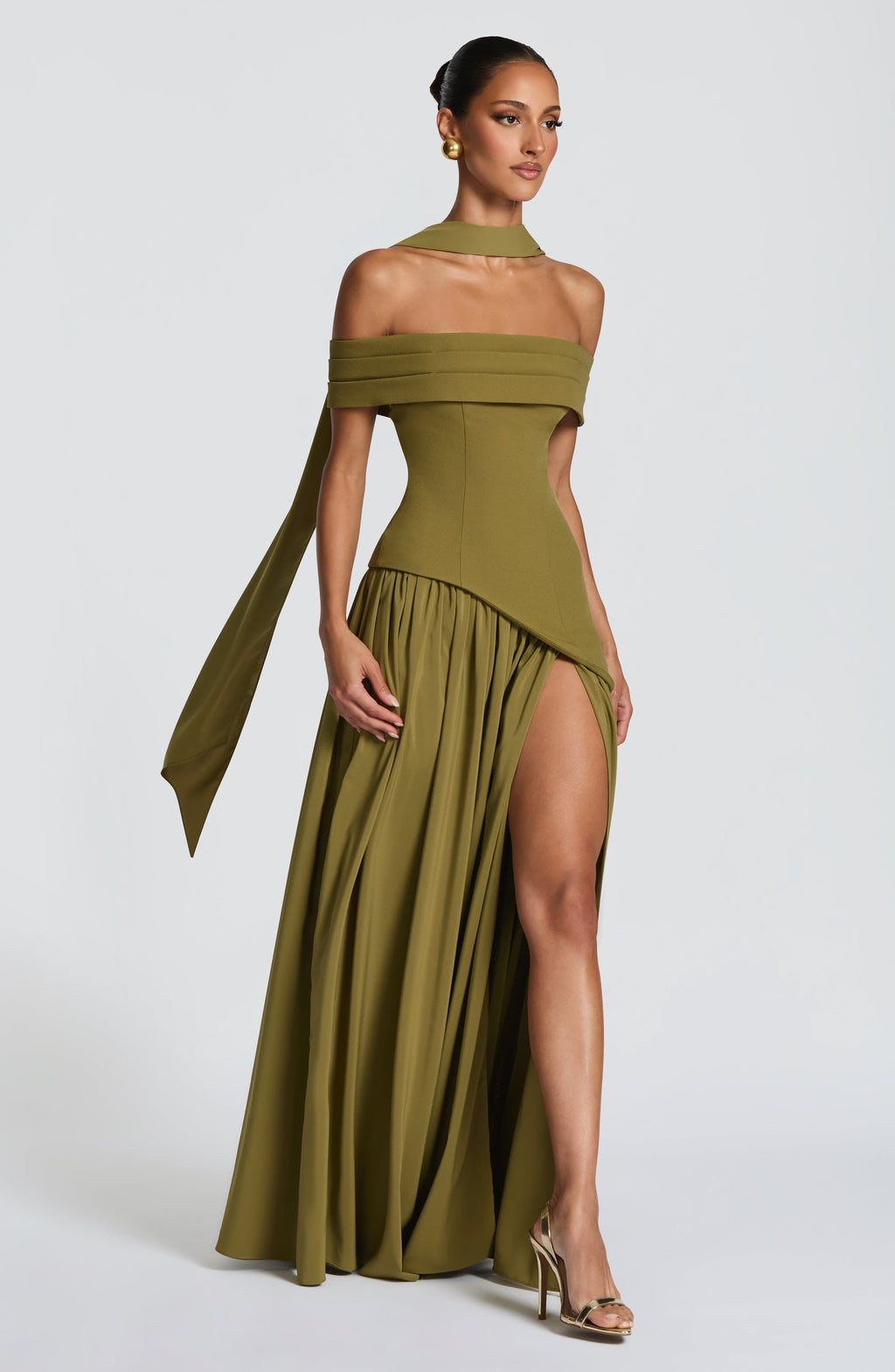 Flourenne Delisha Maxi Dress in Deep Olive