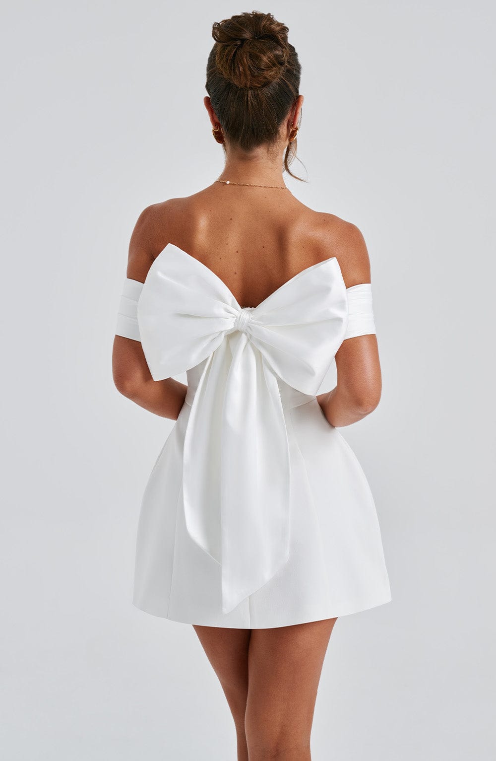 Flourenne Deltara Mini Dress in Ivory