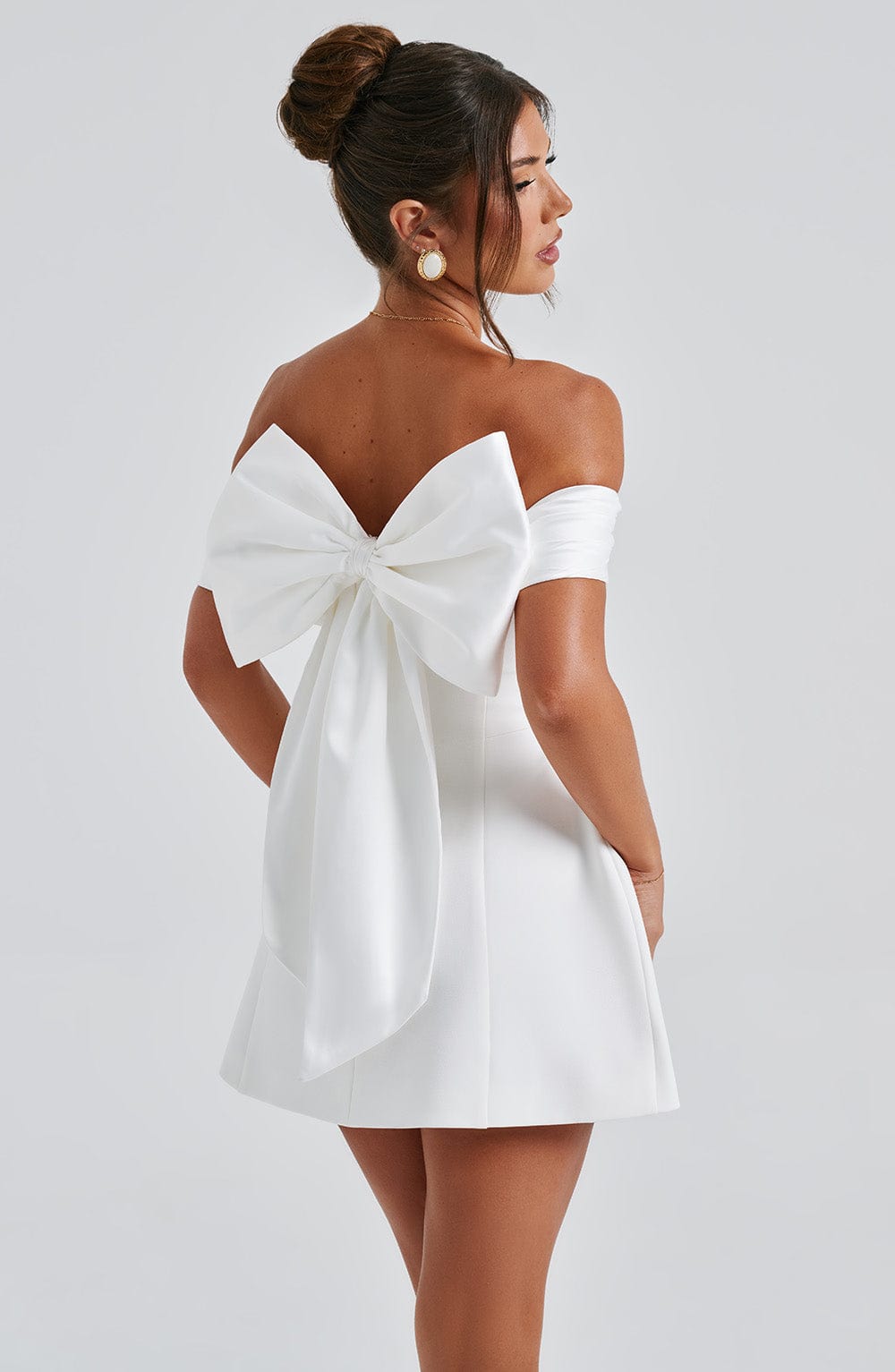 Flourenne Deltara Mini Dress in Ivory