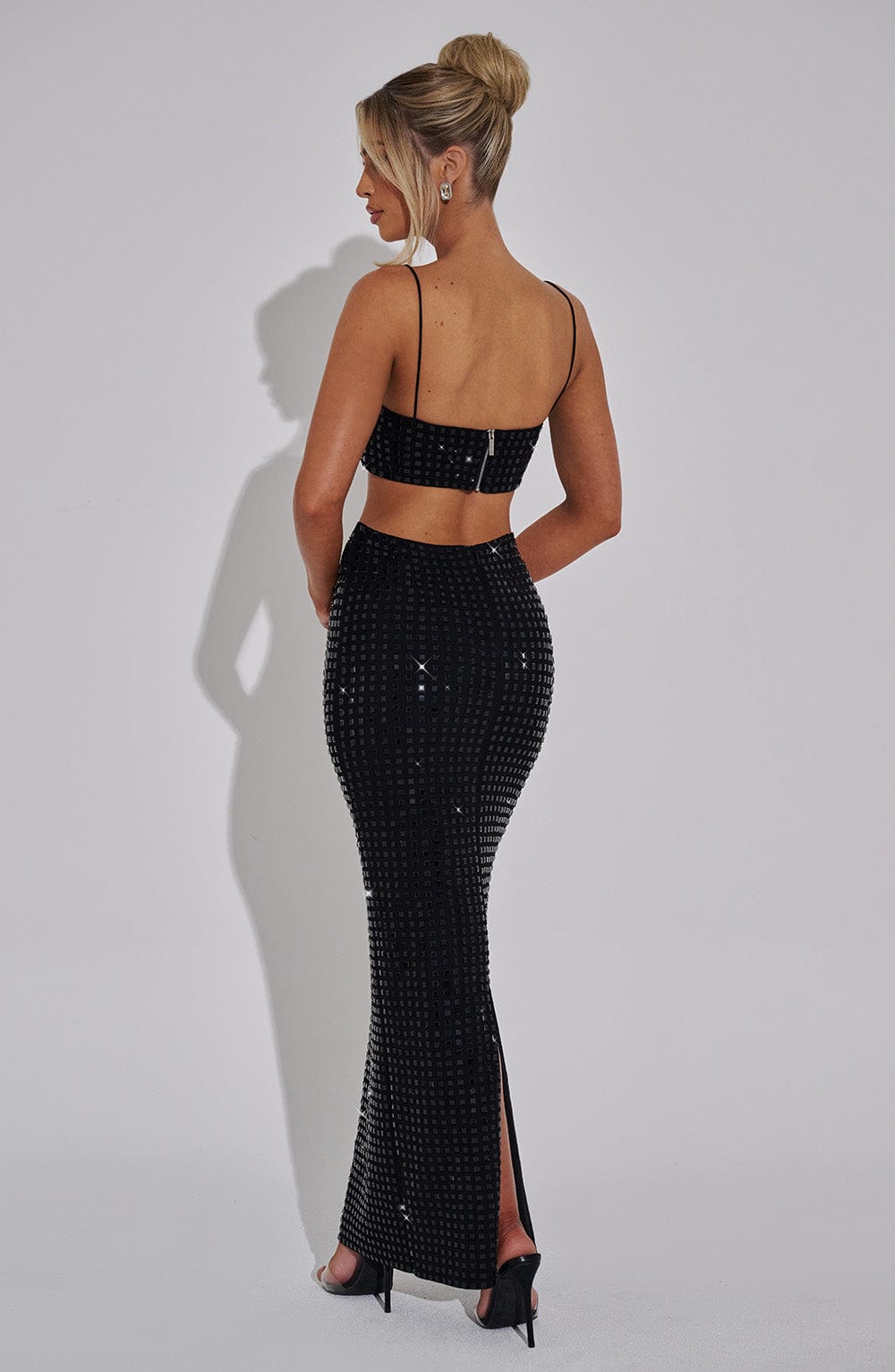 Flourenne Dimetta Maxi Skirt in Black