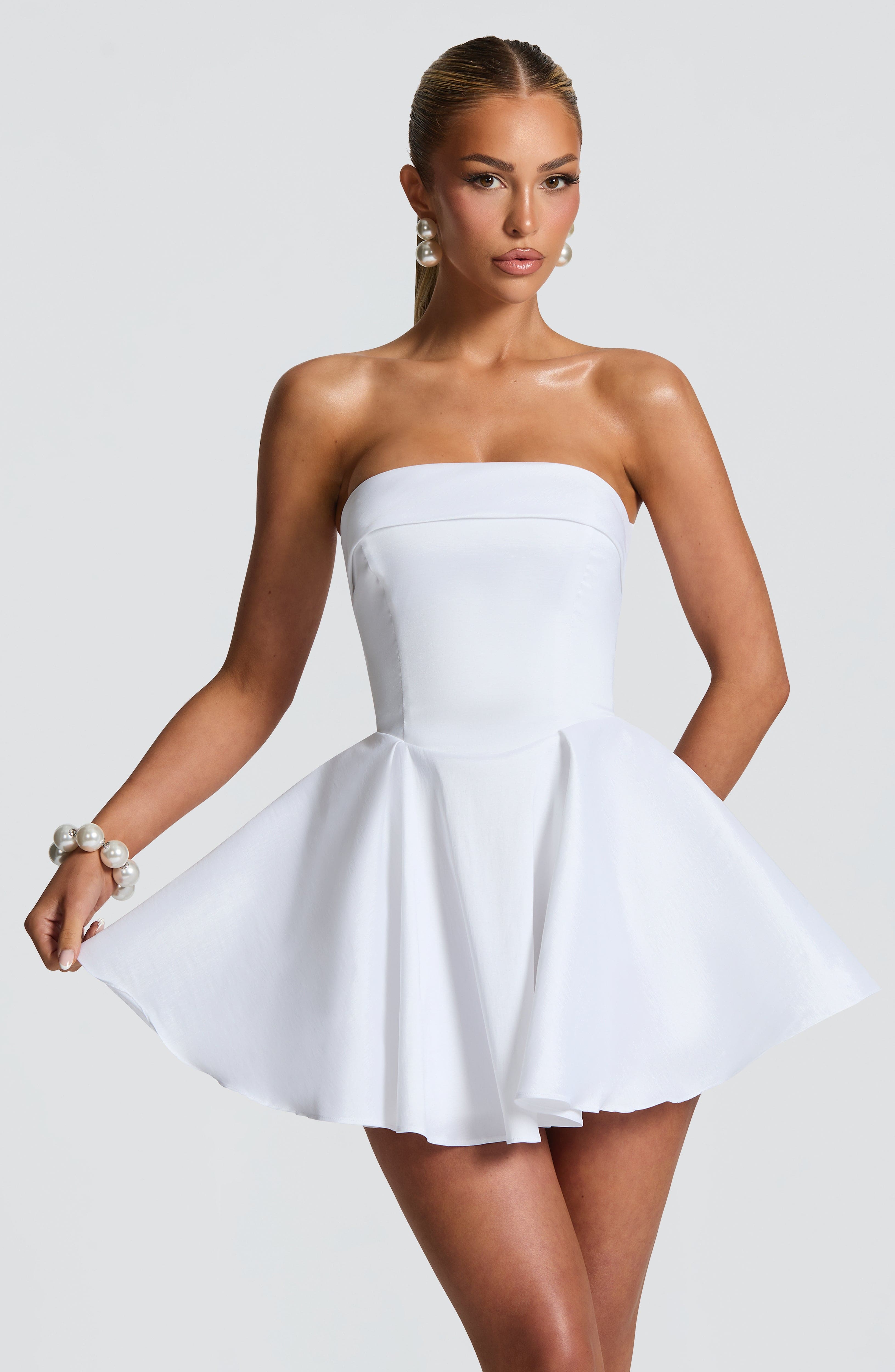 Flourenne Dionella Mini Dress in Ivory