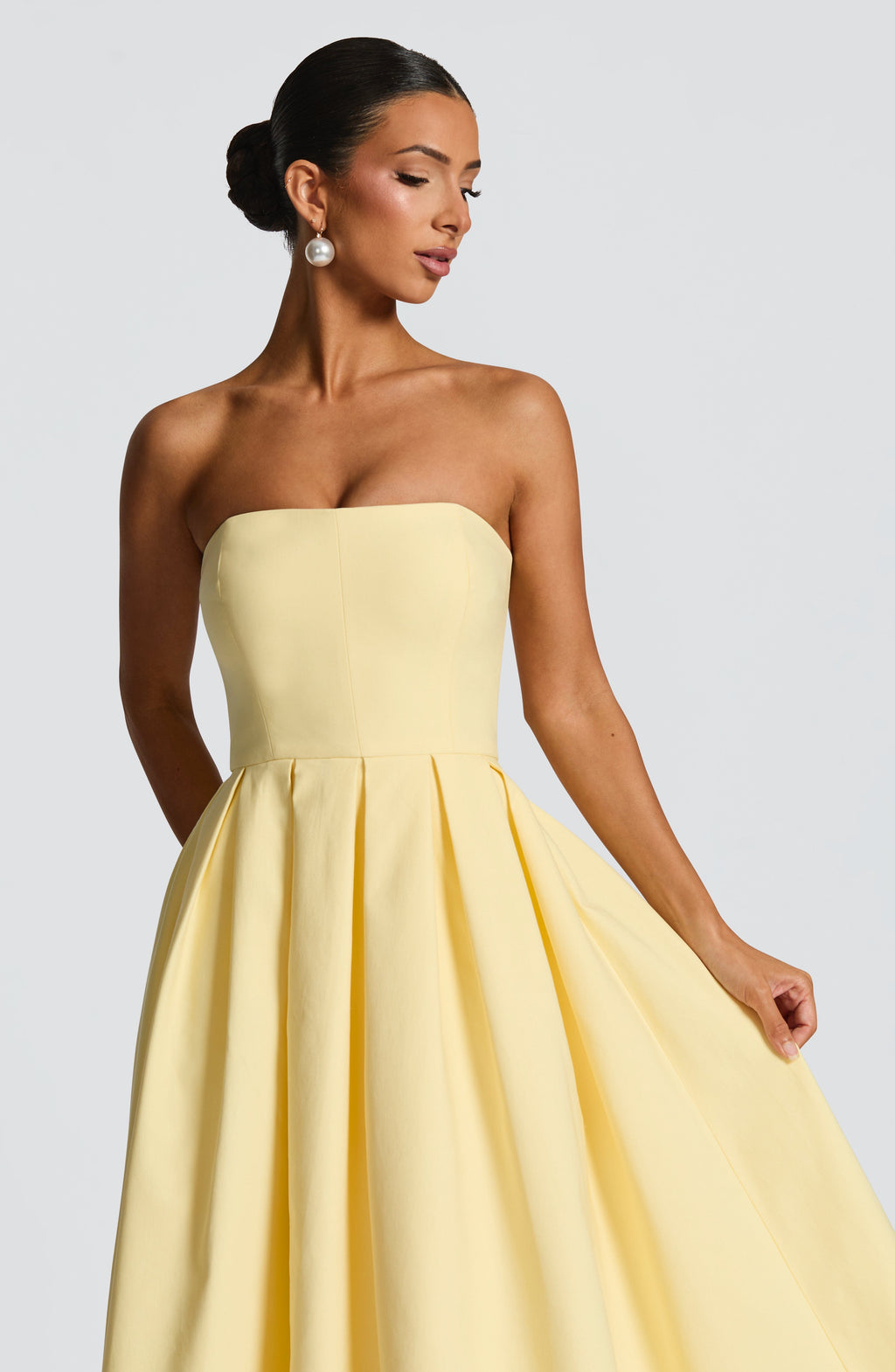 Flourenne Editha Midi Dress in Lemon