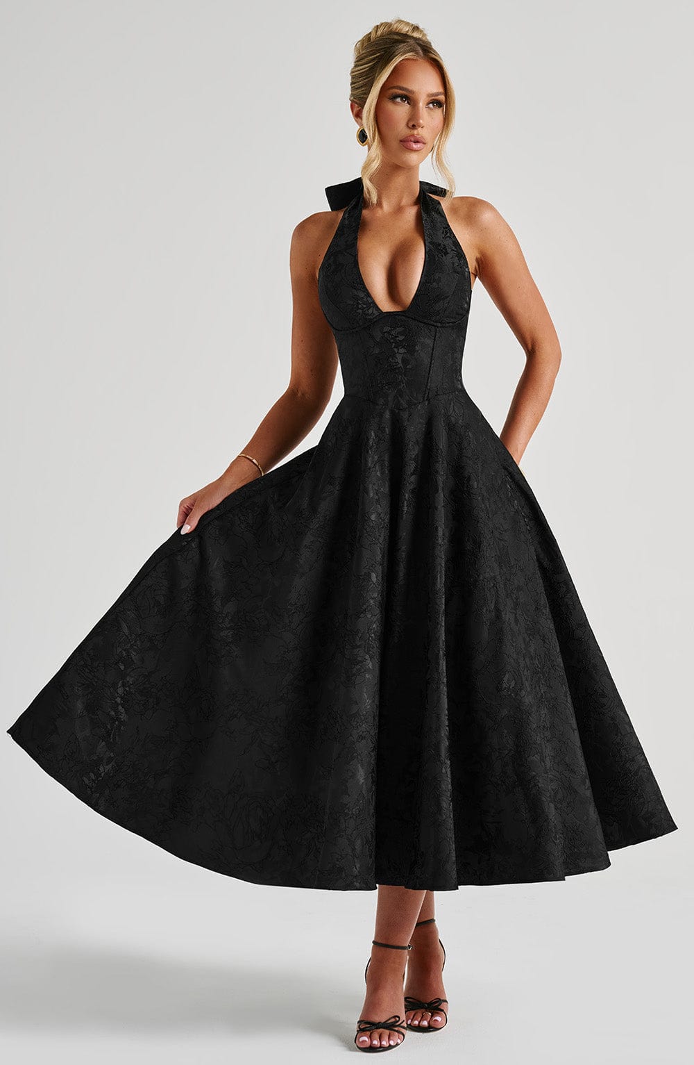 Flourenne Effina Midi Dress in Black