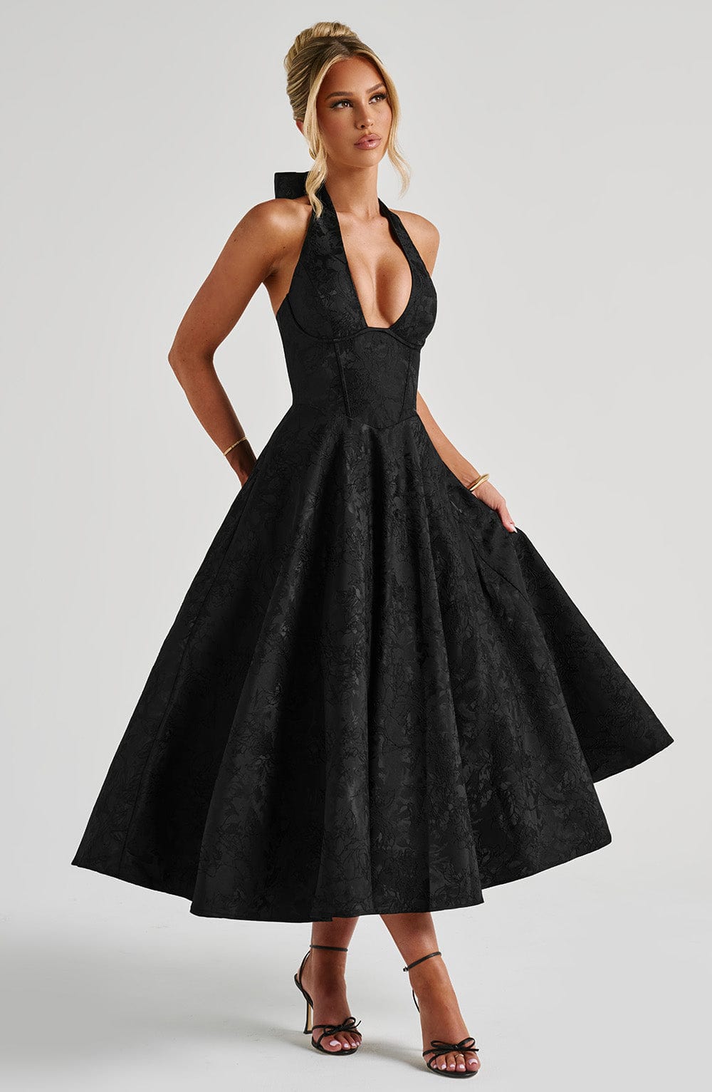 Flourenne Effina Midi Dress in Black