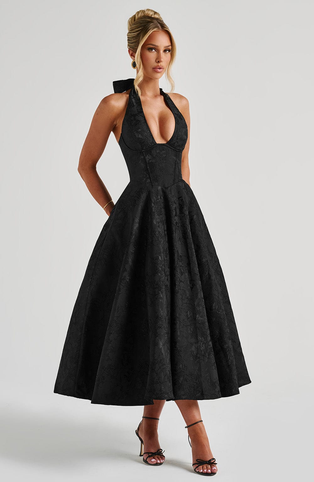 Flourenne Effina Midi Dress in Black