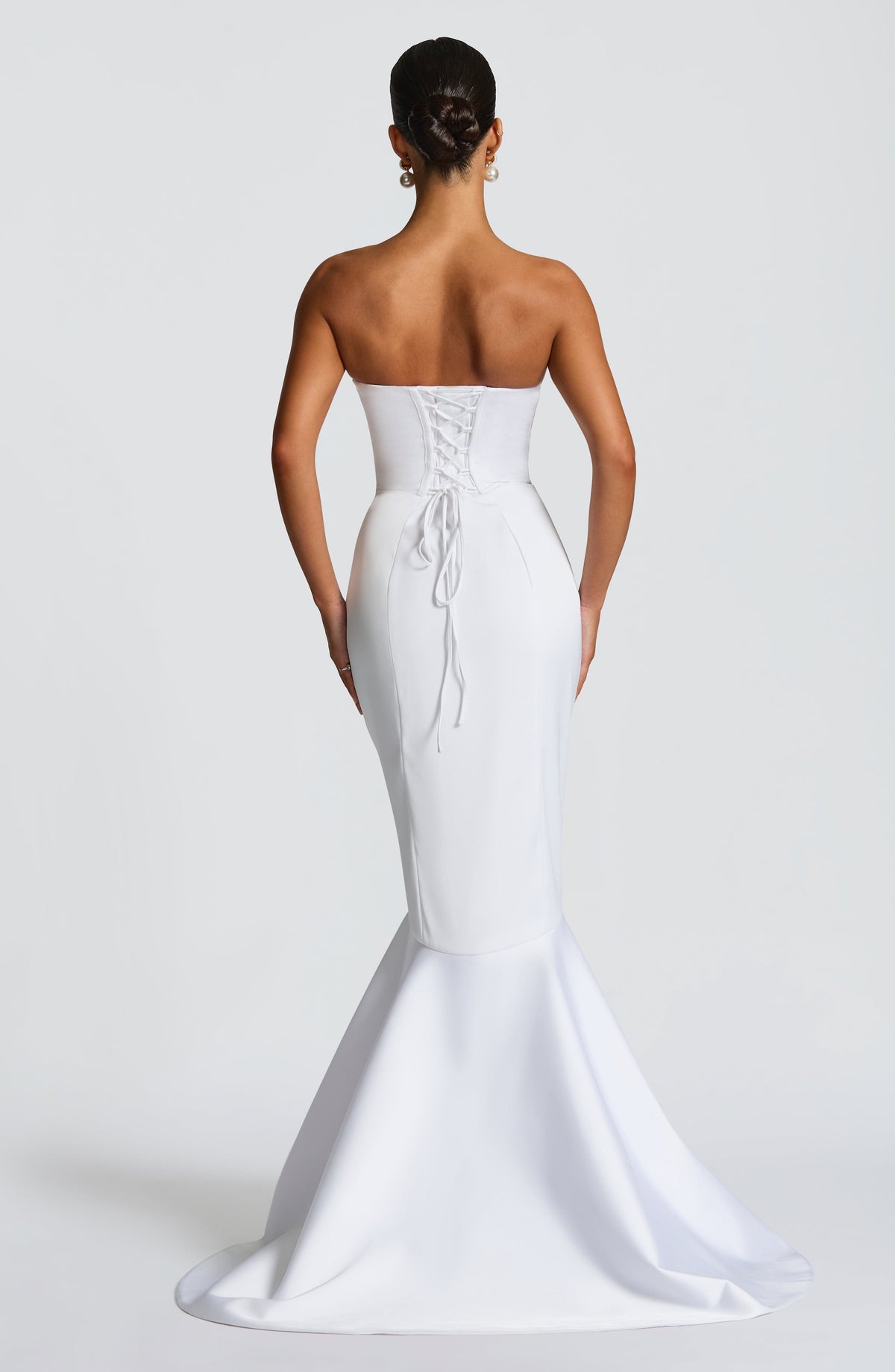 Flourenne Elryn Gown in Ivory