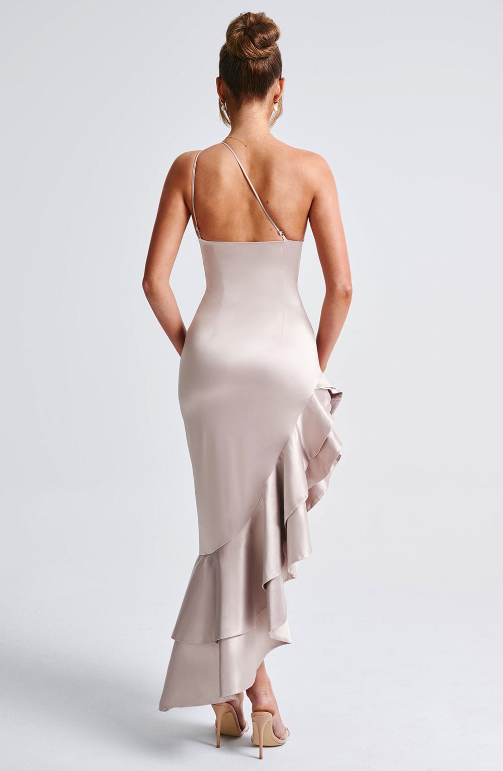Flourenne Esmeryn Maxi Dress in Champagne