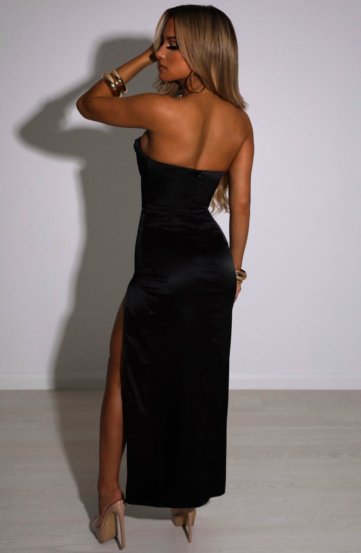 Flourenne Everleigh Maxi Dress in Black