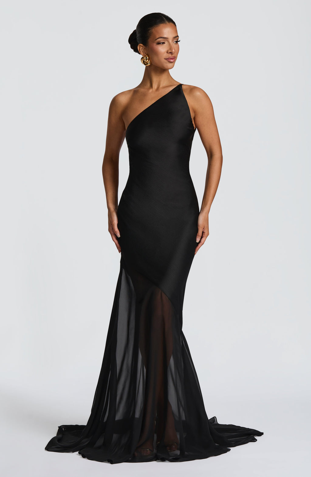 Flourenne Fabelle Gown in Black