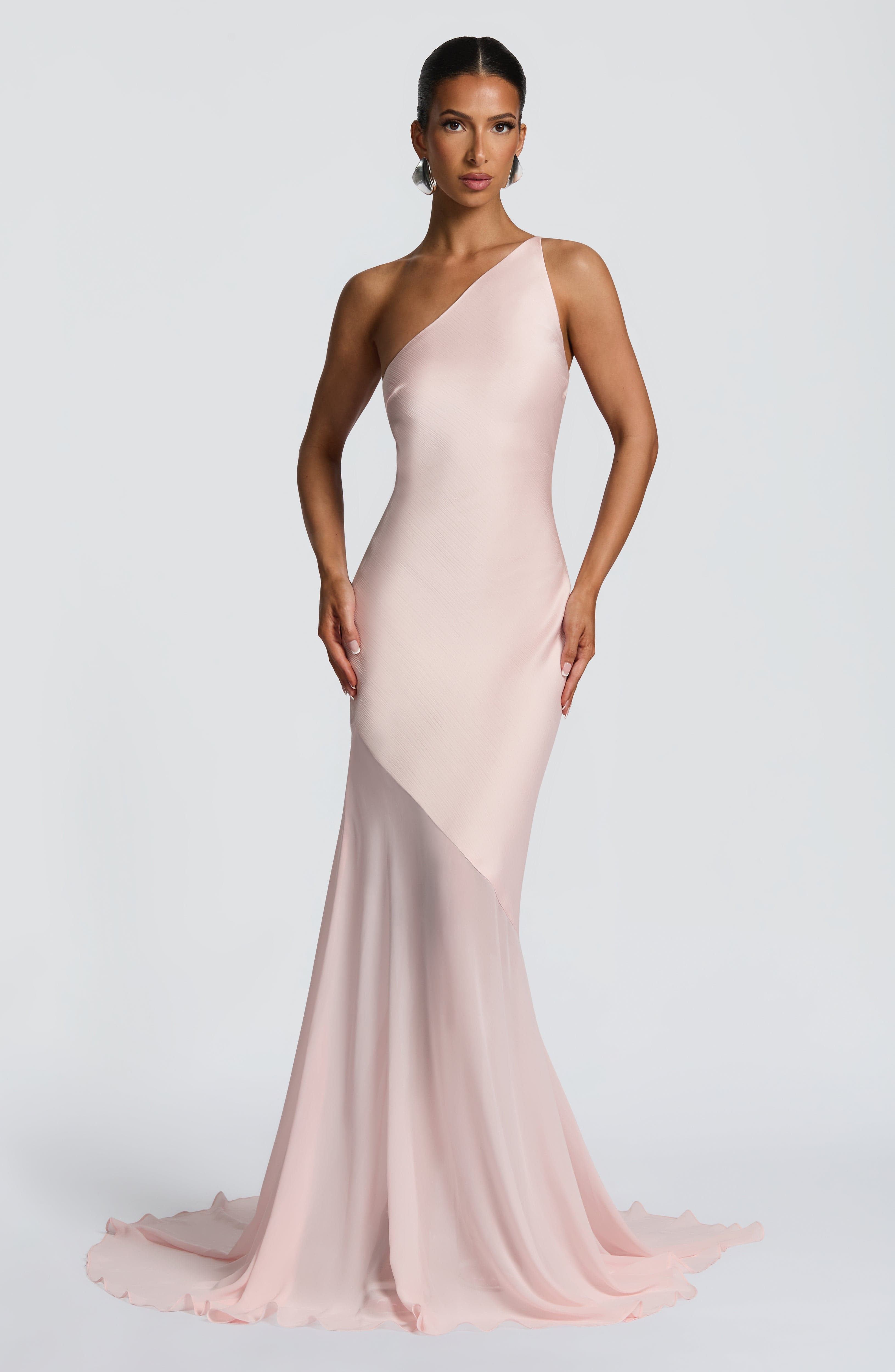 Flourenne Fabelle Gown in Blush