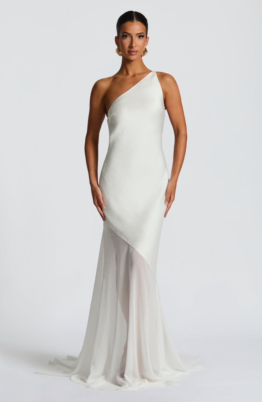Flourenne Fabelle Gown in Ivory