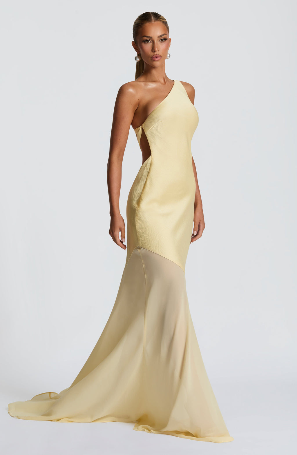 Flourenne Fabelle Gown in Lemon