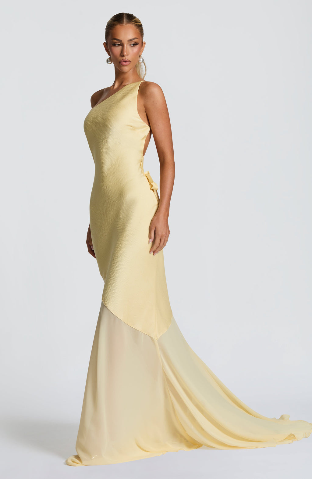 Flourenne Fabelle Gown in Lemon