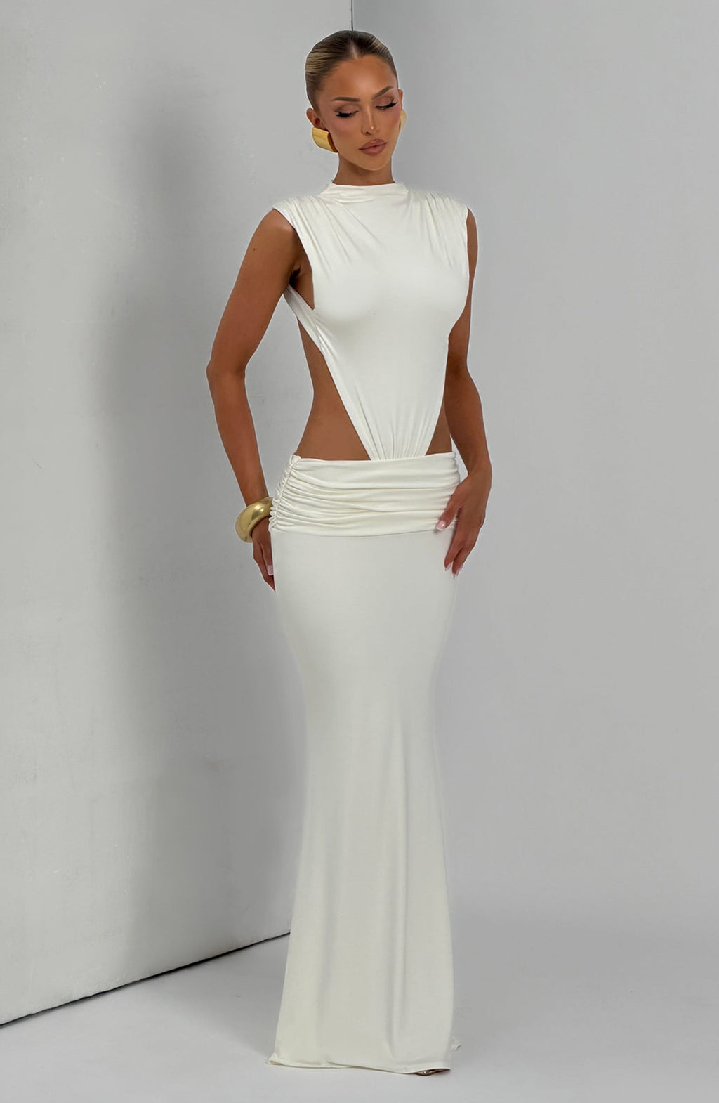 Flourenne Fenwyn Maxi Dress in Ivory
