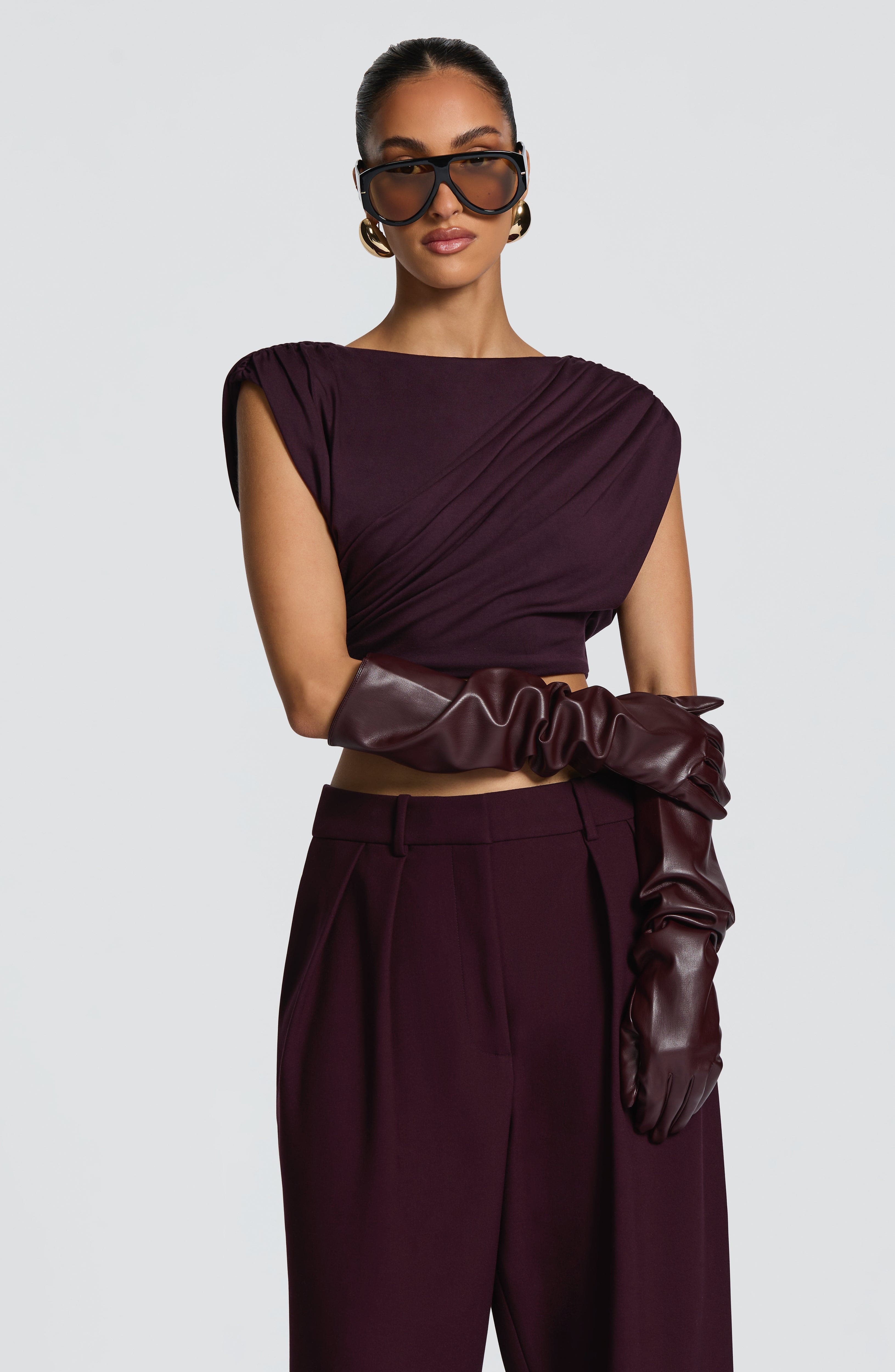 Flourenne Frannie Gloves in Plum