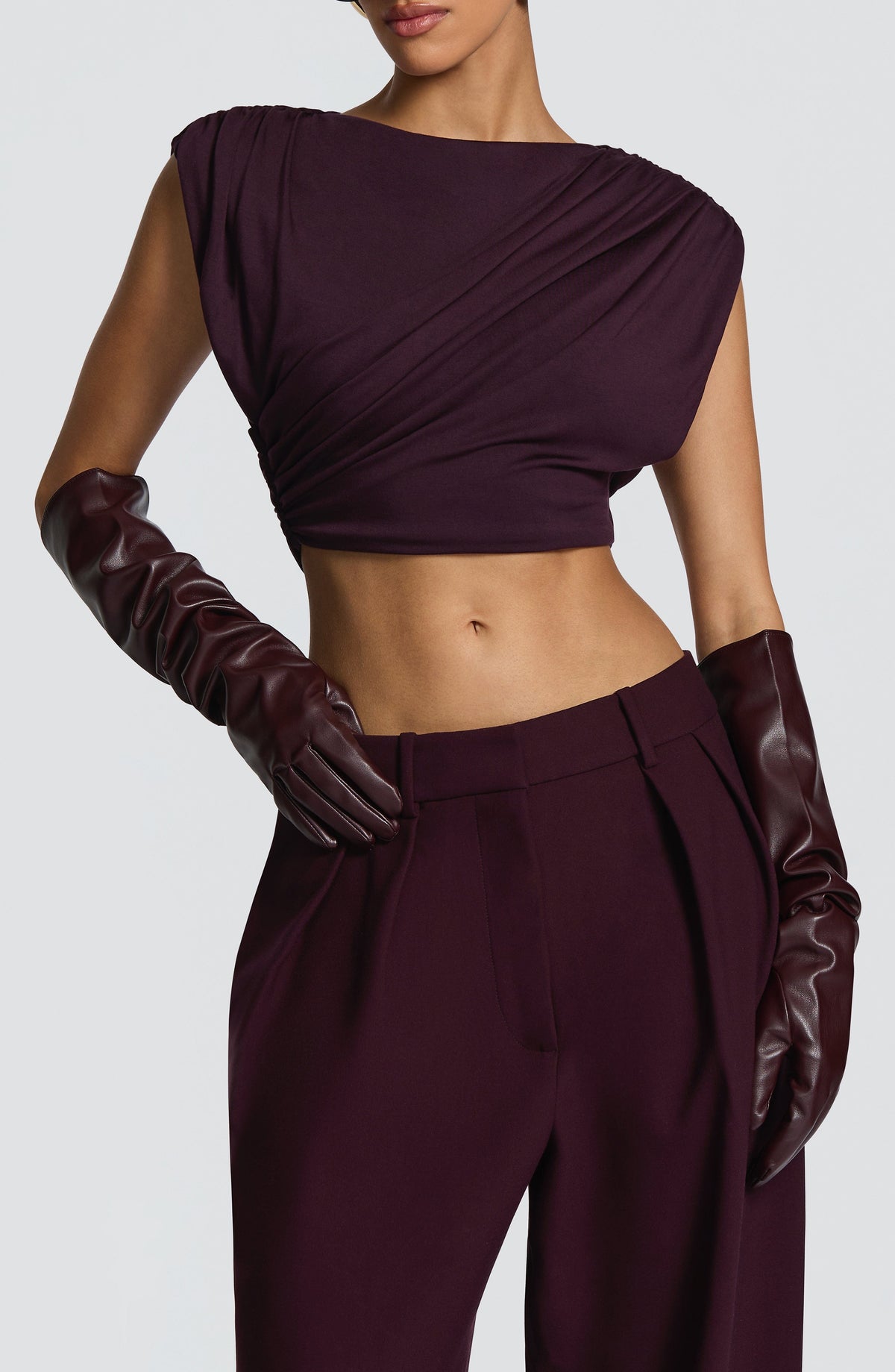 Flourenne Frannie Gloves in Plum