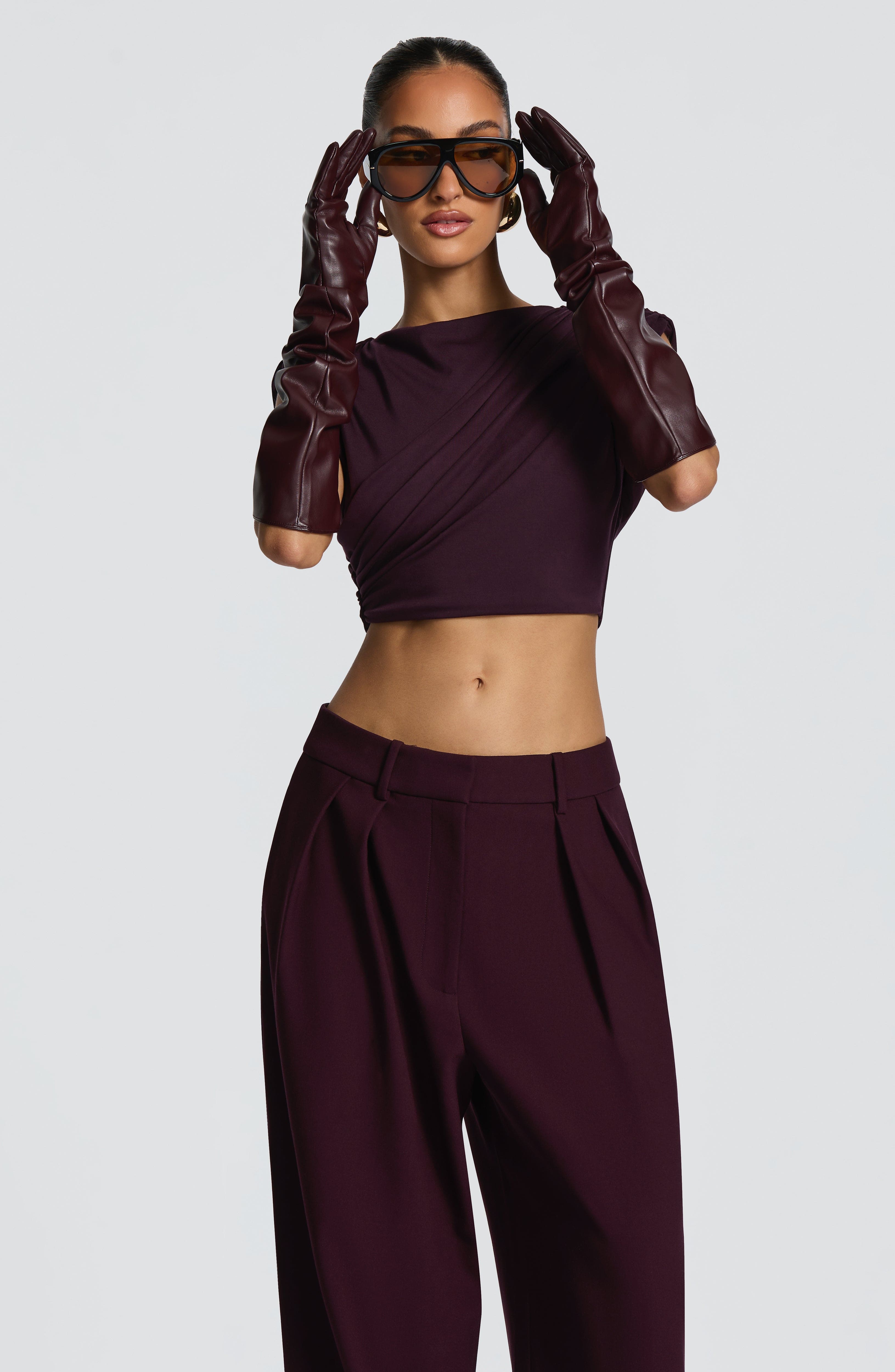 Flourenne Frannie Gloves in Plum