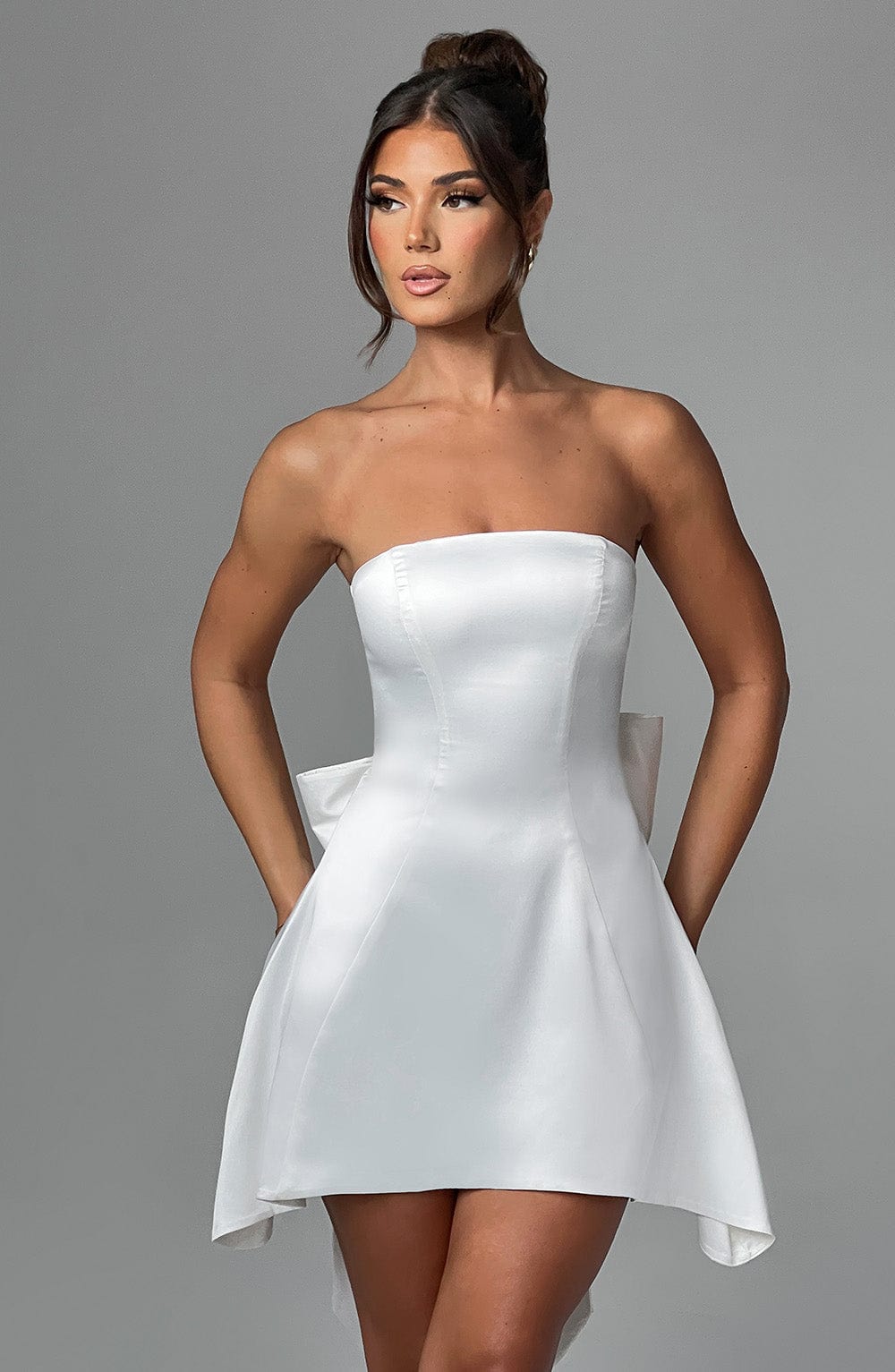 Flourenne Freyja Mini Dress in Ivory