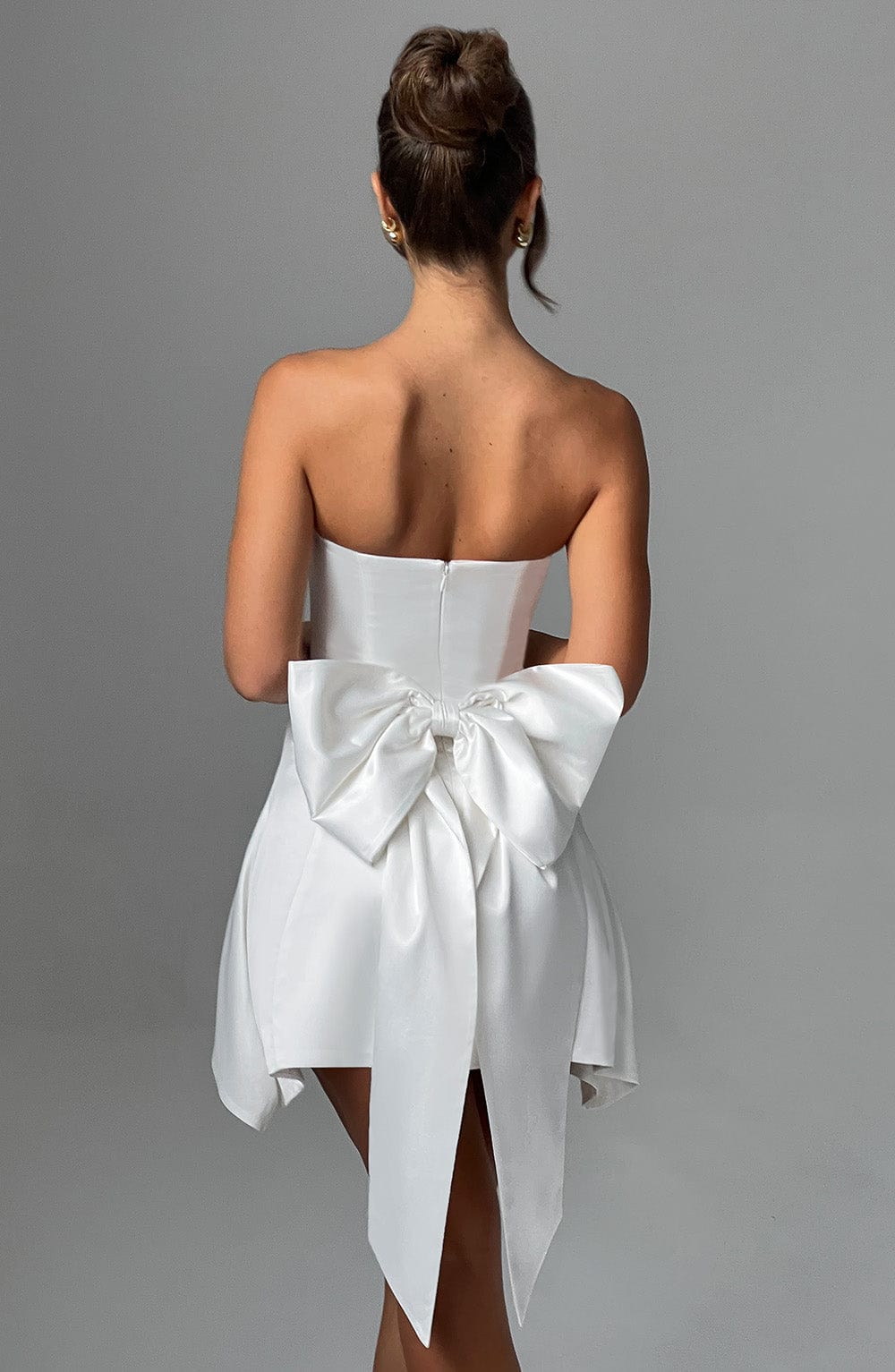 Flourenne Freyja Mini Dress in Ivory