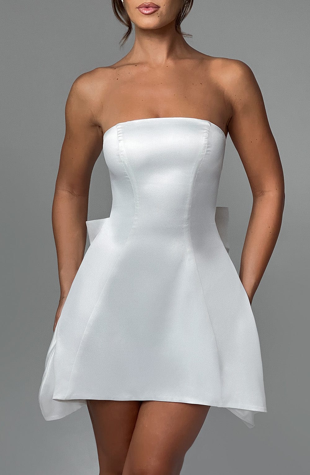 Flourenne Freyja Mini Dress in Ivory