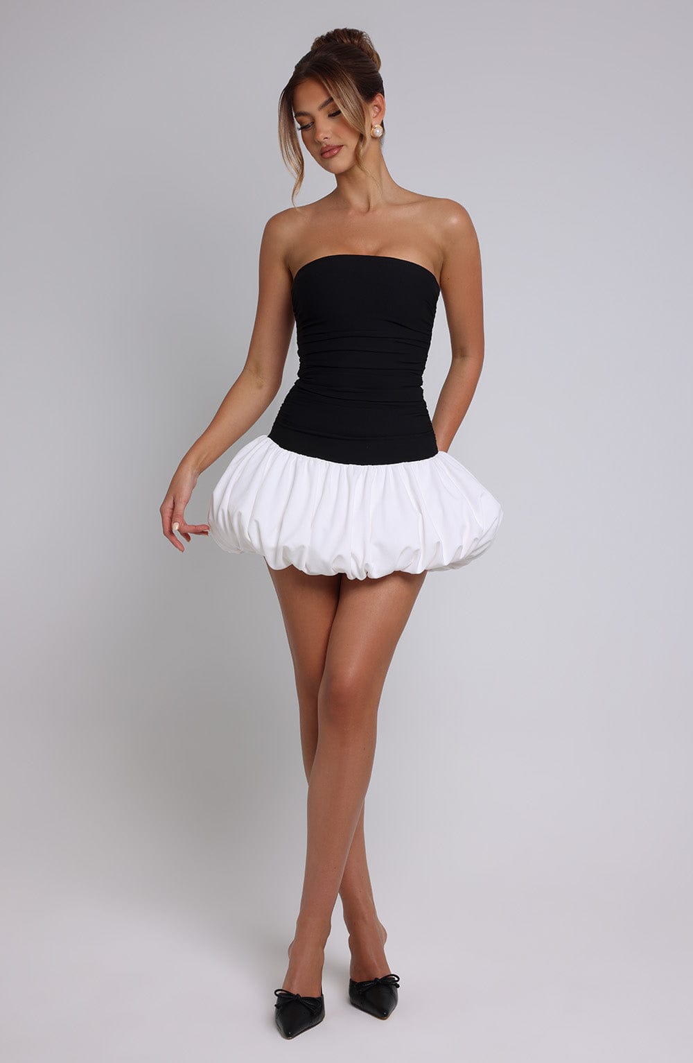 Flourenne Gemina Mini Dress in Black/White