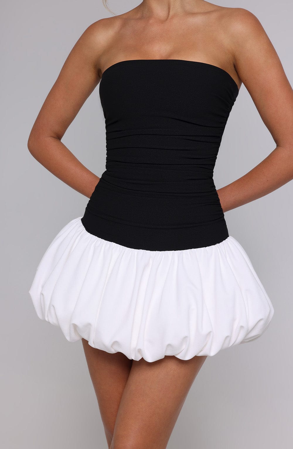 Flourenne Gemina Mini Dress in Black/White