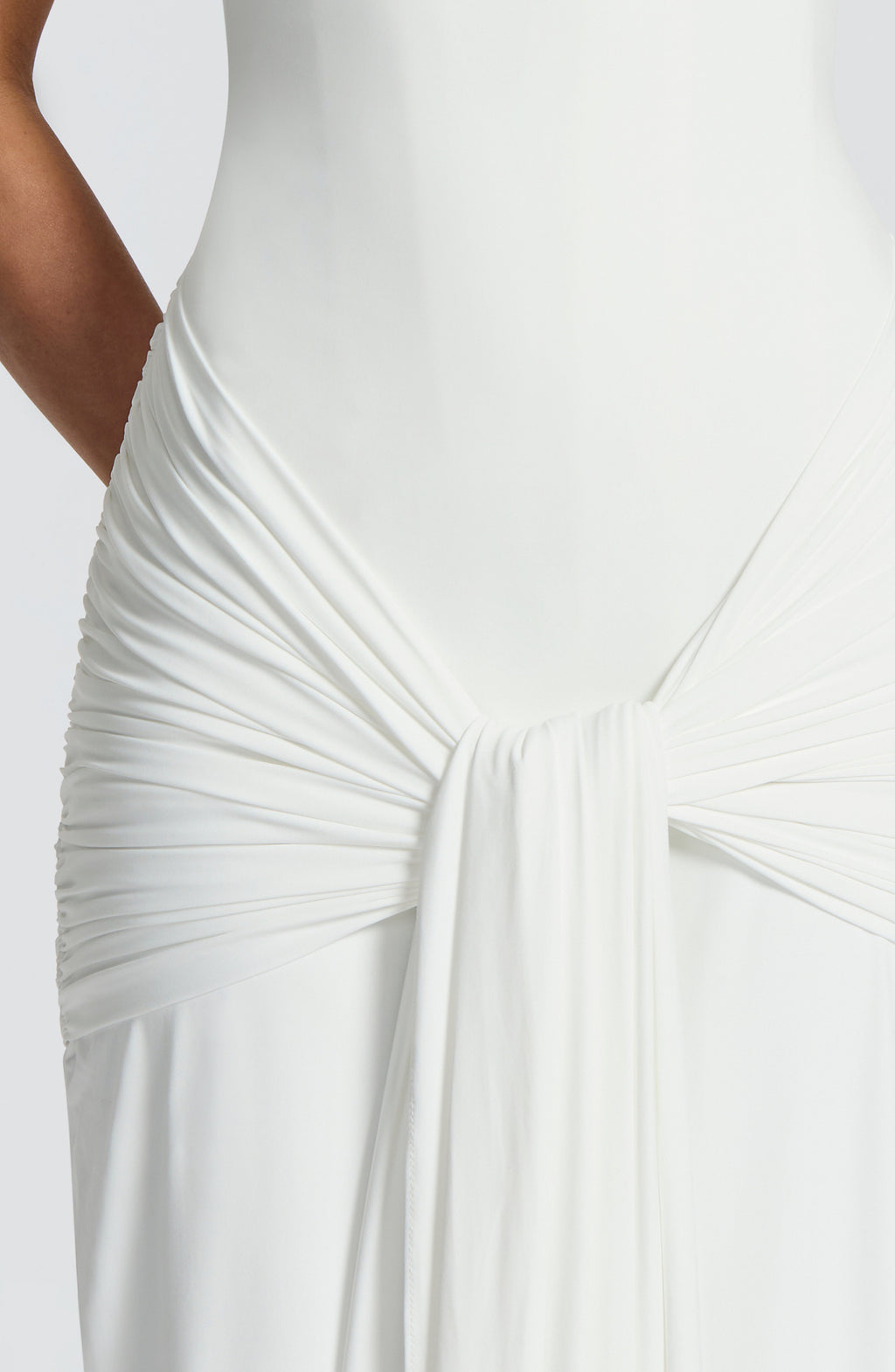 Flourenne Giana Maxi Dress in Ivory