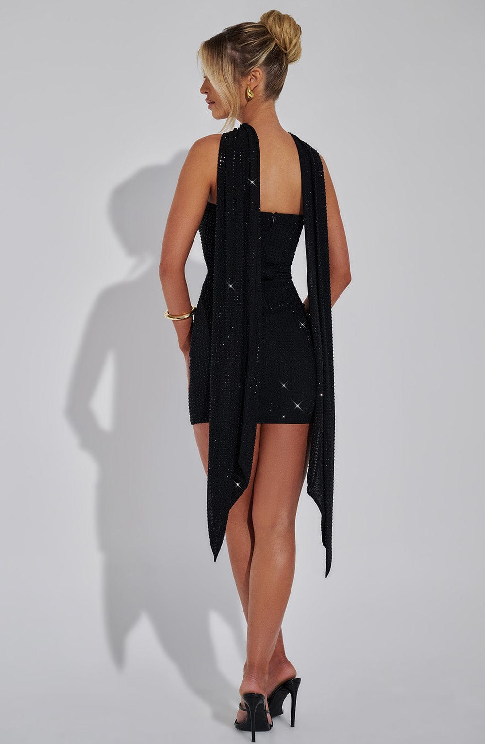 Flourenne Ginella Scarf in Black