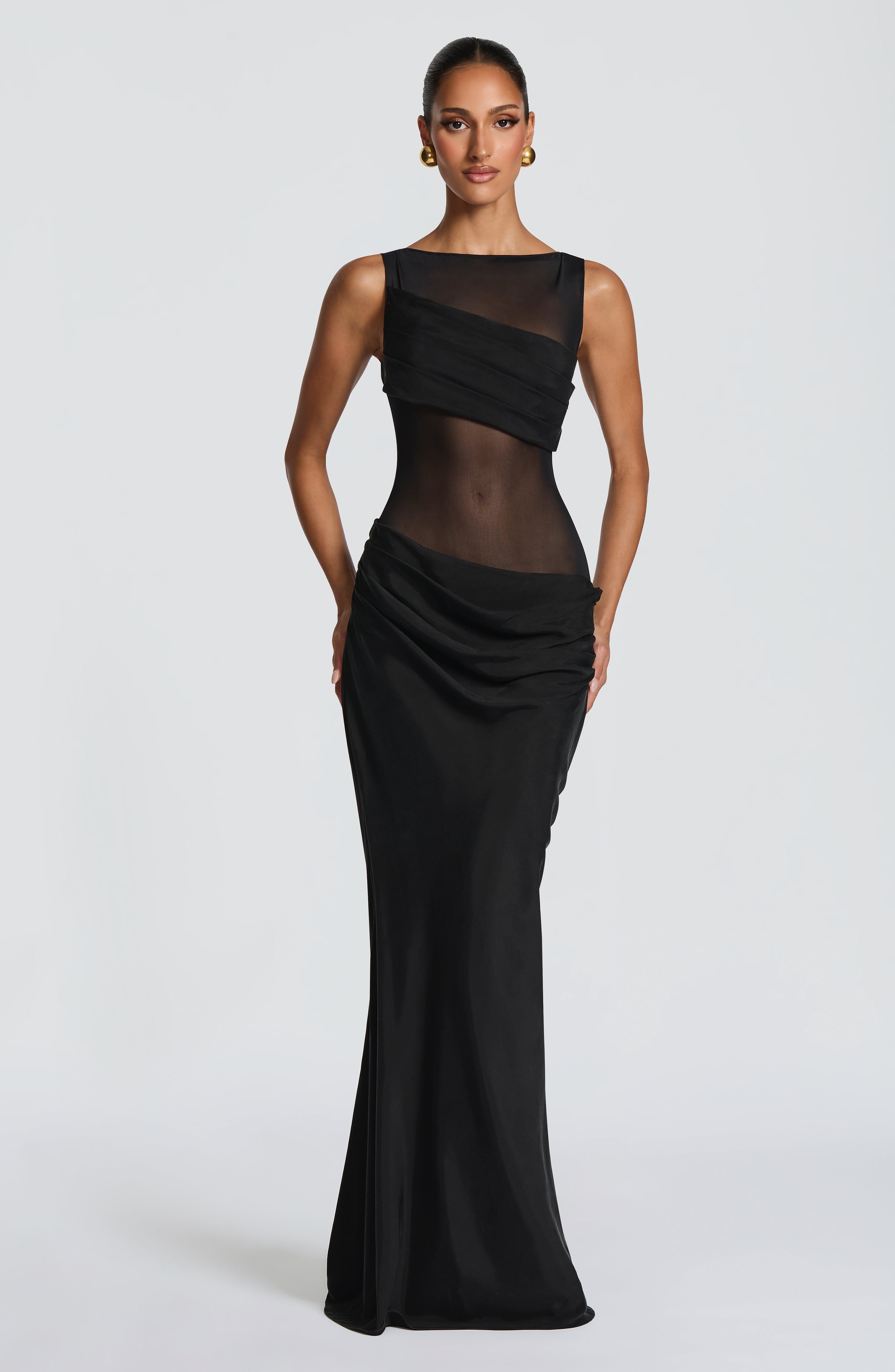 Flourenne Gracelle Maxi Dress in Black