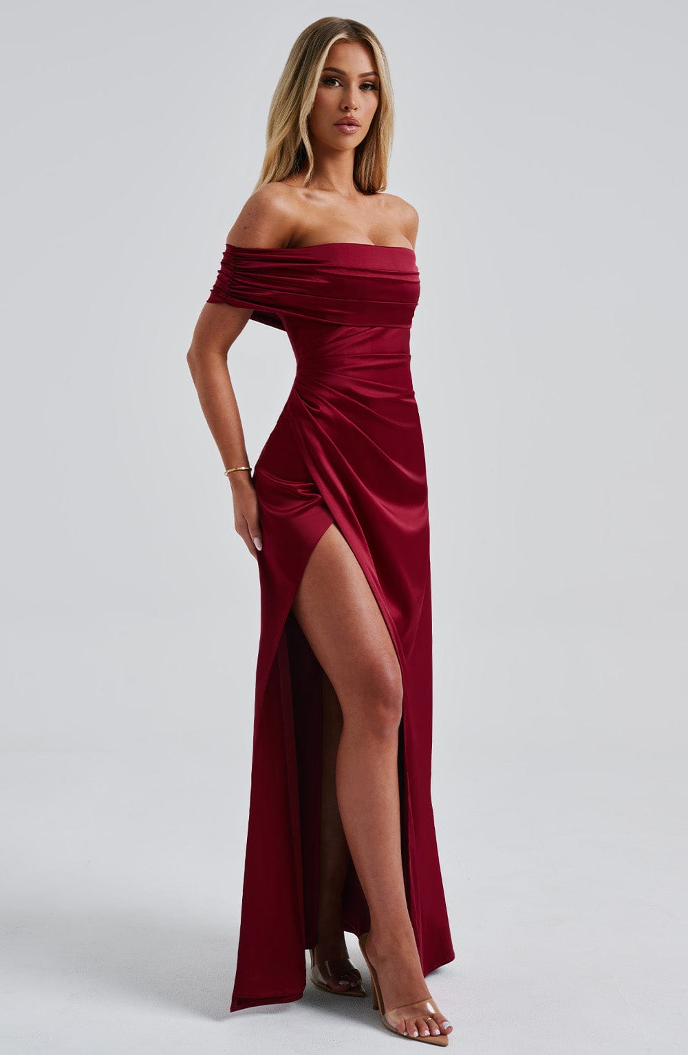 Flourenne Gwendolina Maxi Dress in Burgundy