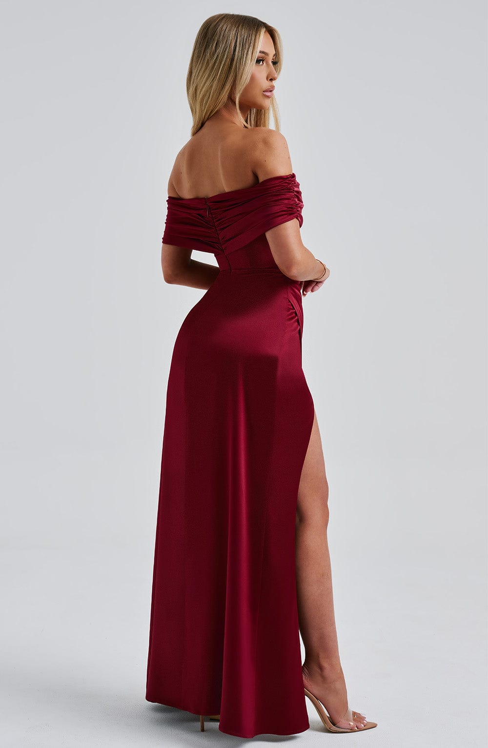 Flourenne Gwendolina Maxi Dress in Burgundy