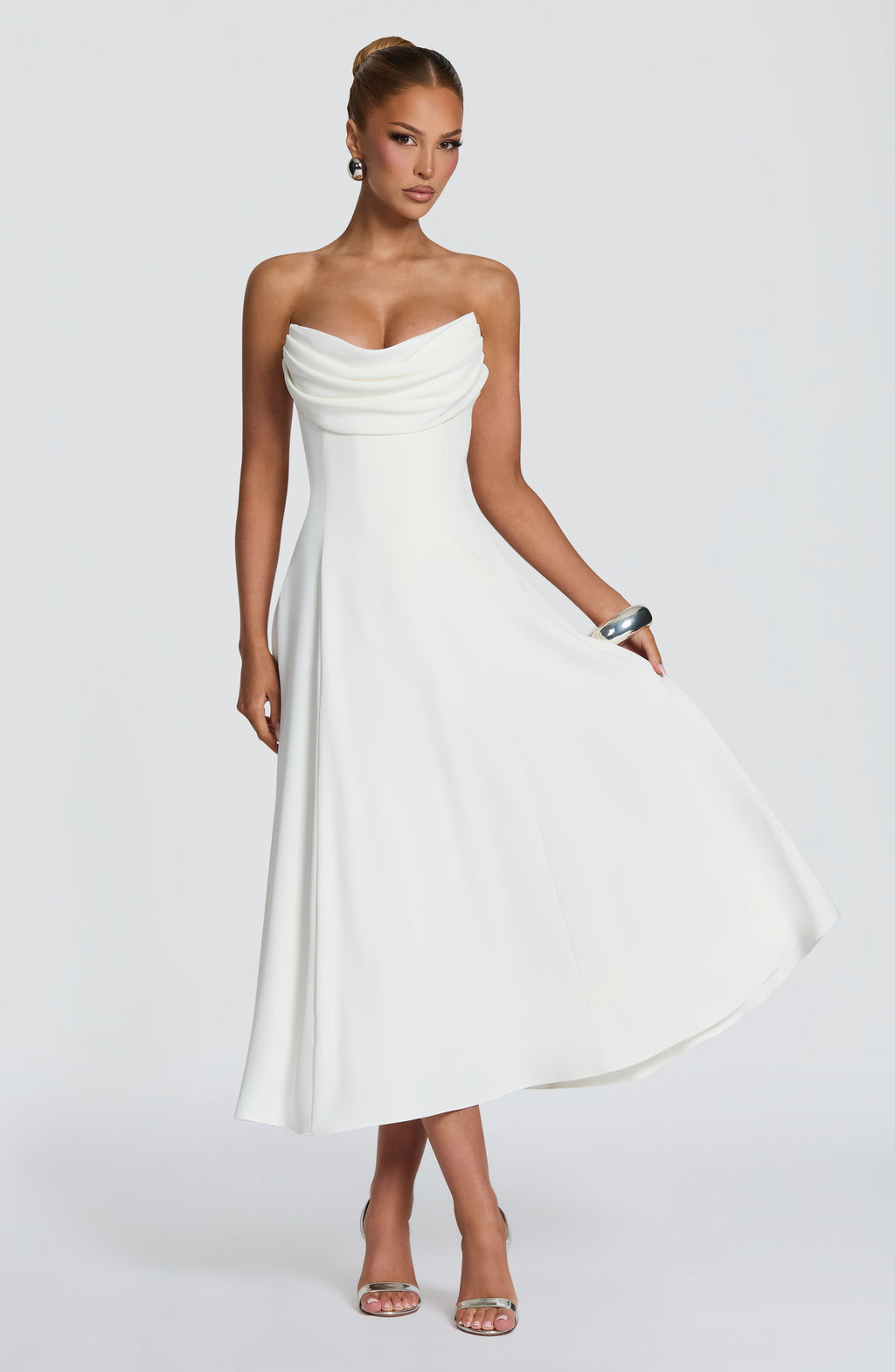 Flourenne Harlowe Midi Dress in Ivory