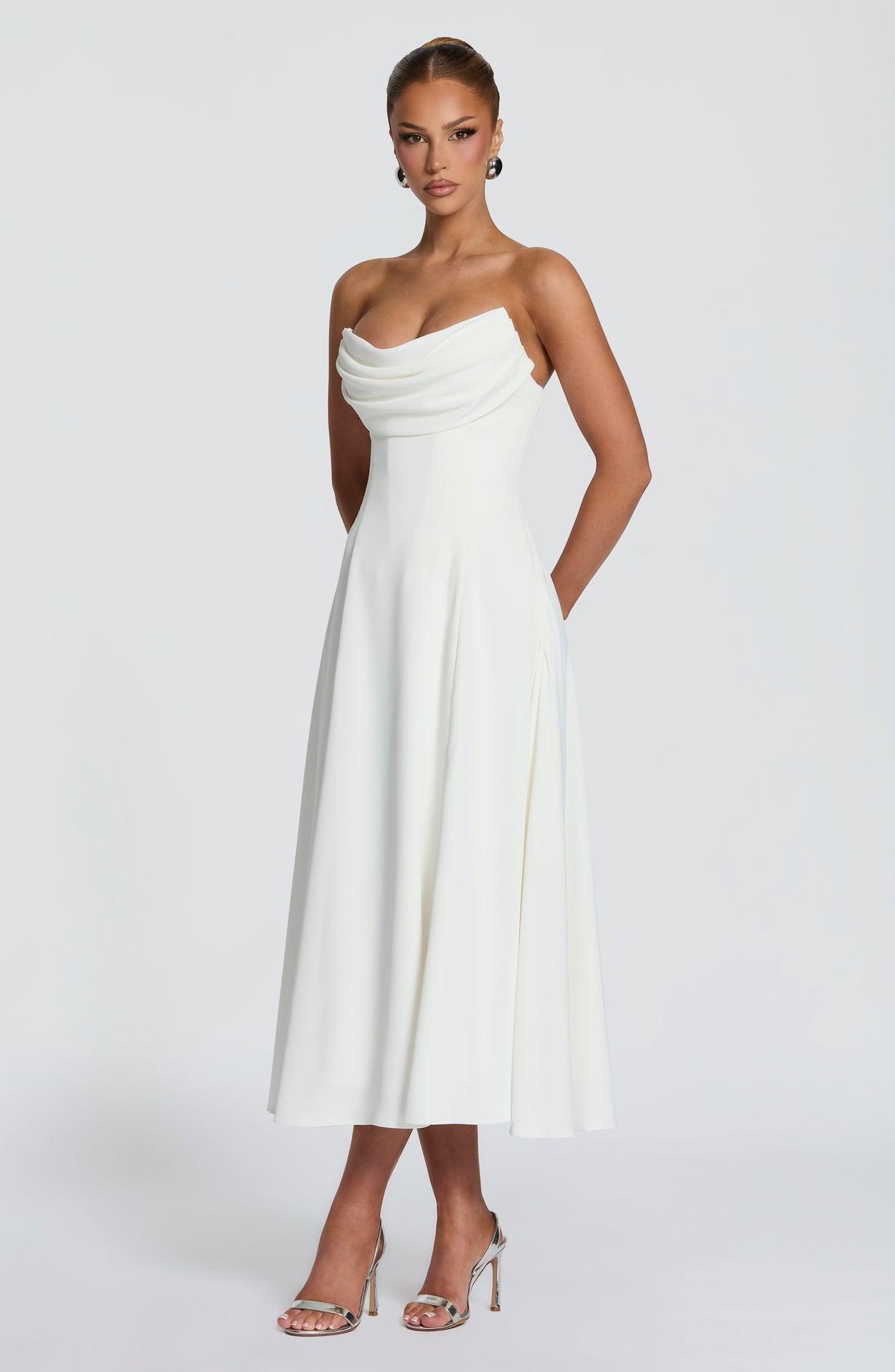 Flourenne Harlowe Midi Dress in Ivory
