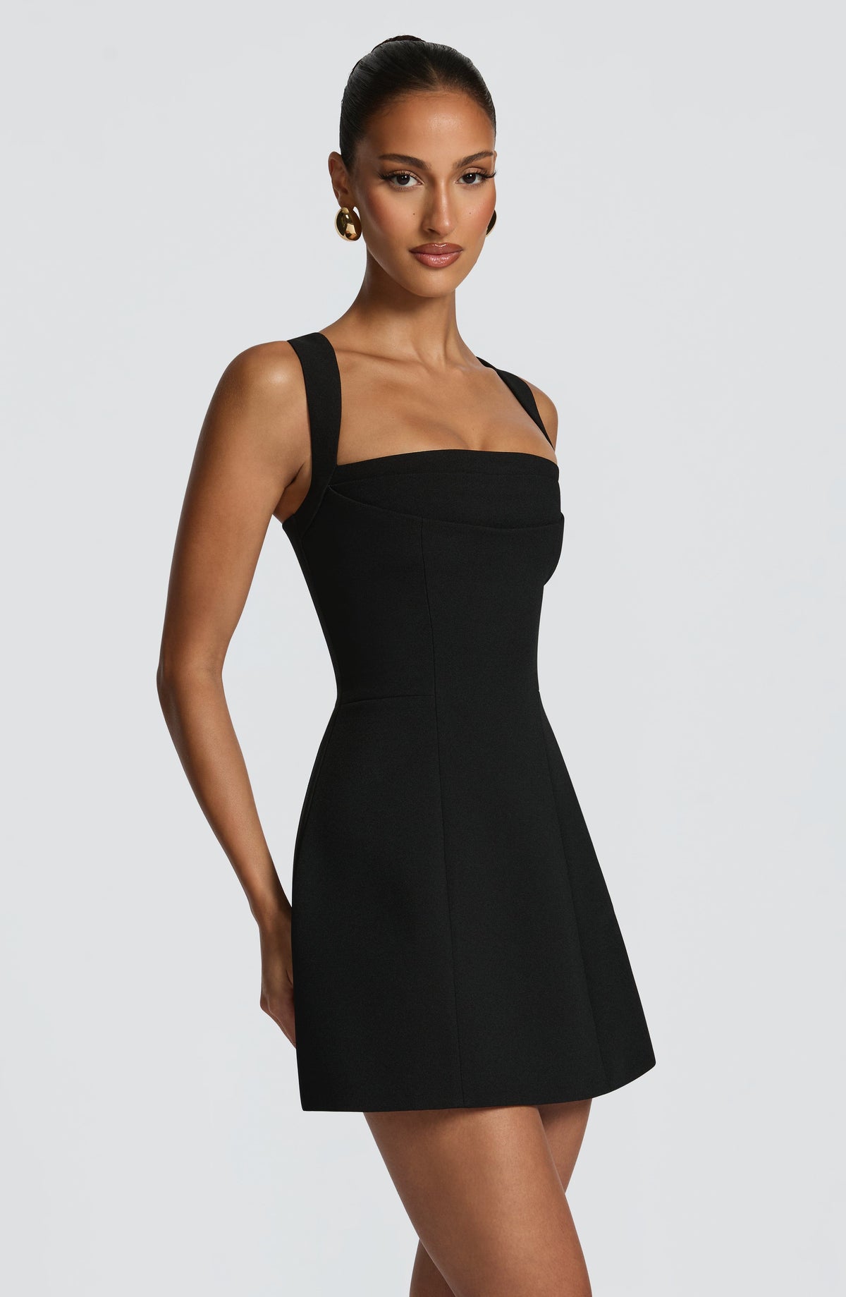 Flourenne Ionna Mini Dress in Black