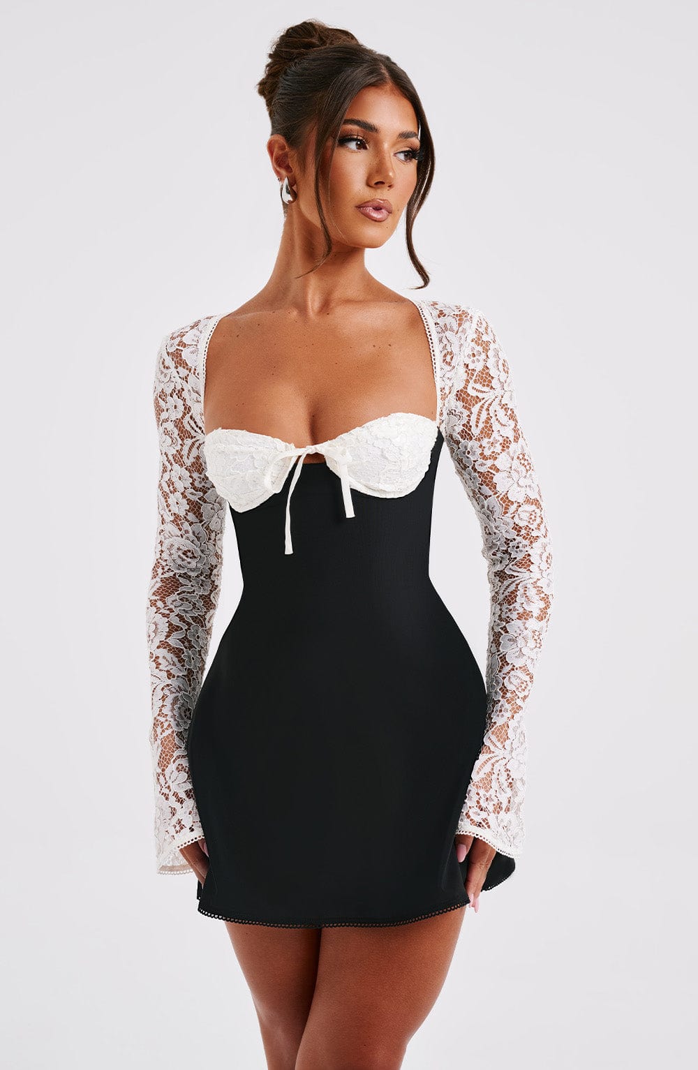 Flourenne Jacinthe Mini Dress in Black/White