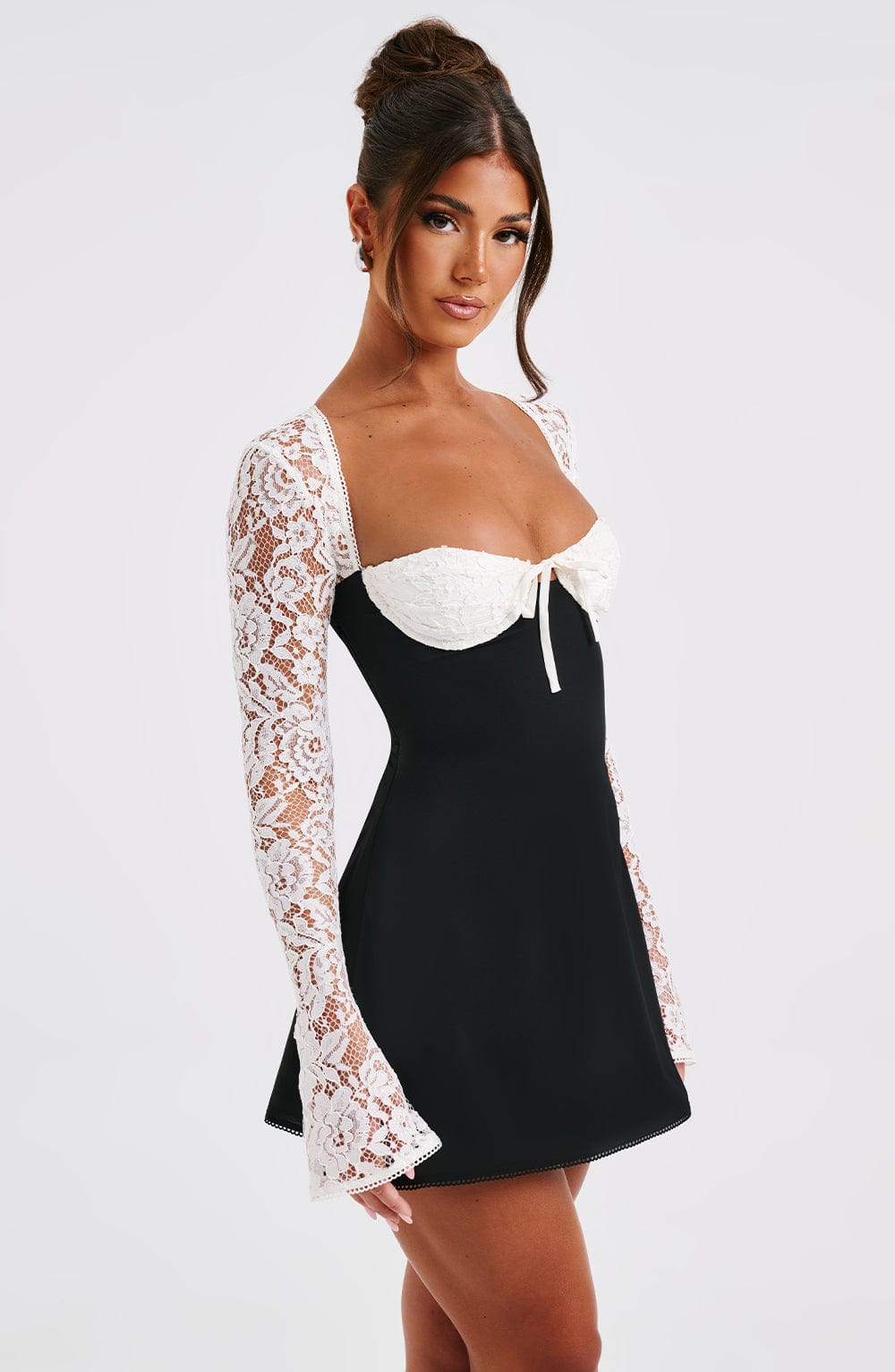 Flourenne Jacinthe Mini Dress in Black/White
