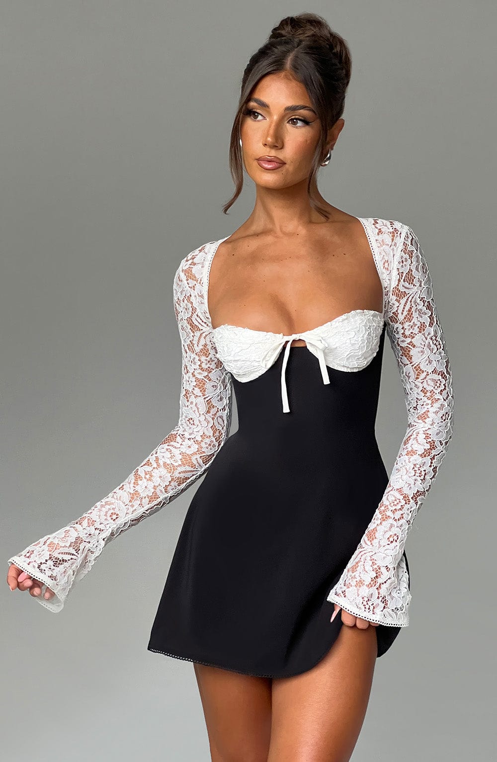 Flourenne Jacinthe Mini Dress in Black/White