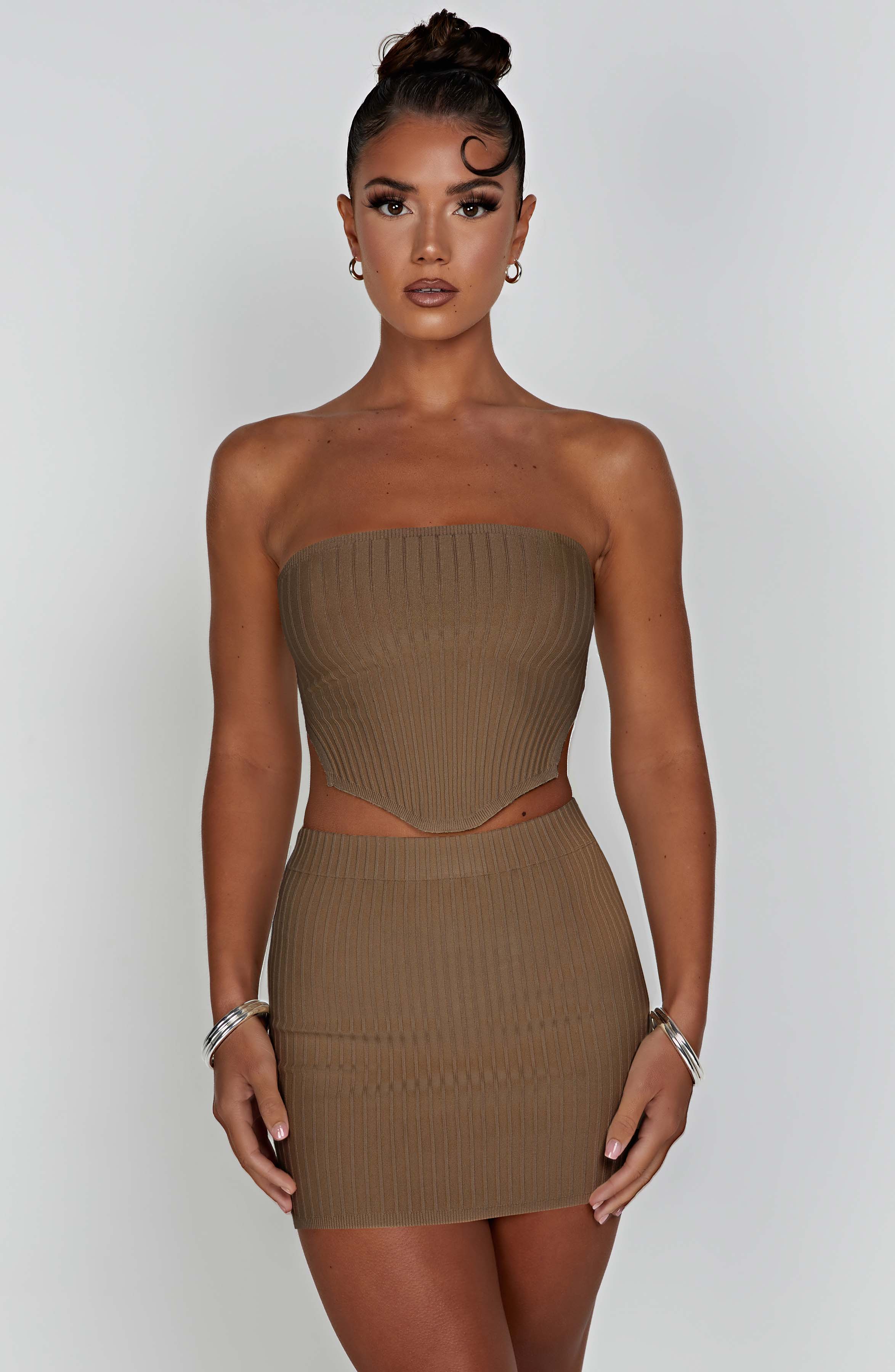 Flourenne Jazlyn Mini Skirt in Mocha