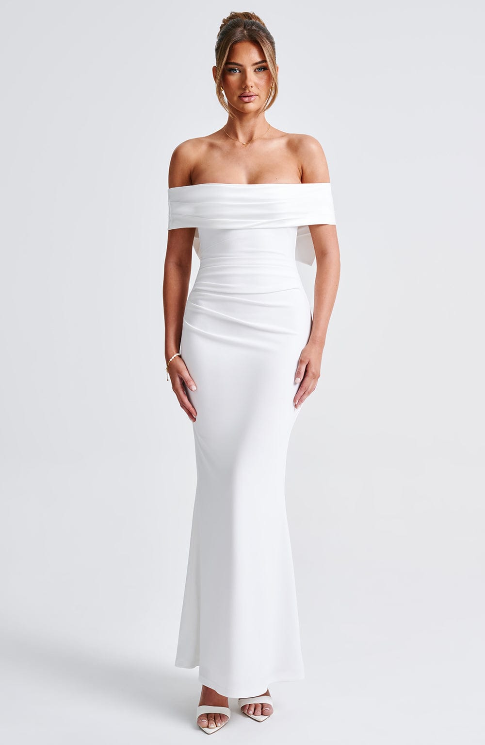 Flourenne Joannah Maxi Dress in Ivory