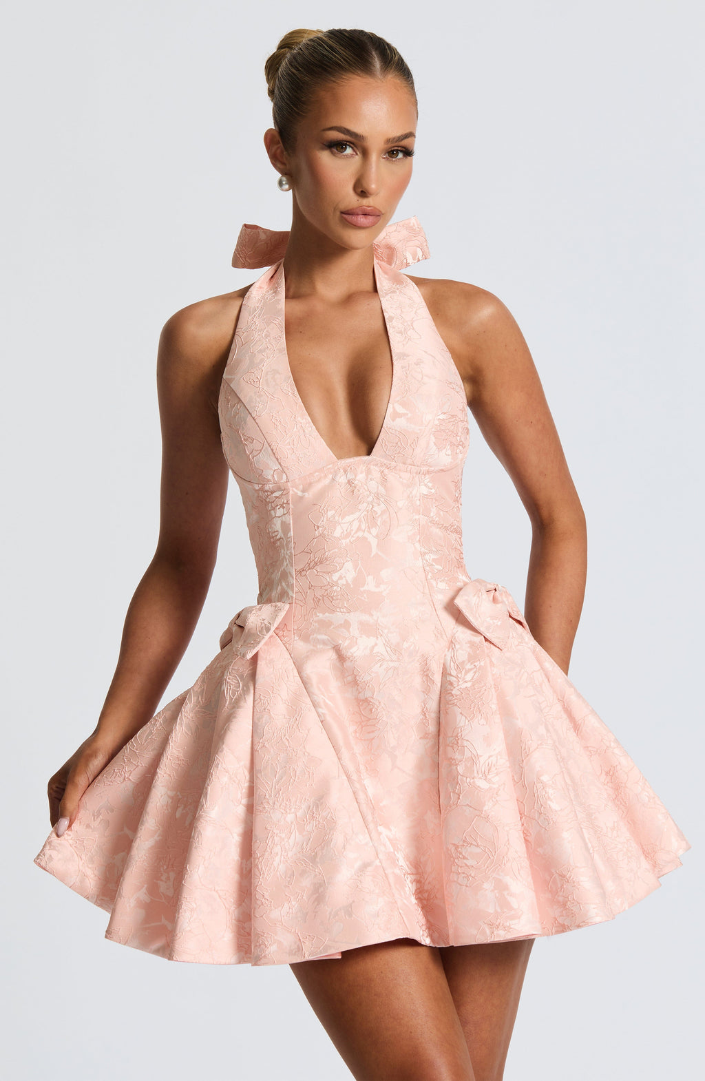 Flourenne Jocelle Mini Dress in Soft Peach