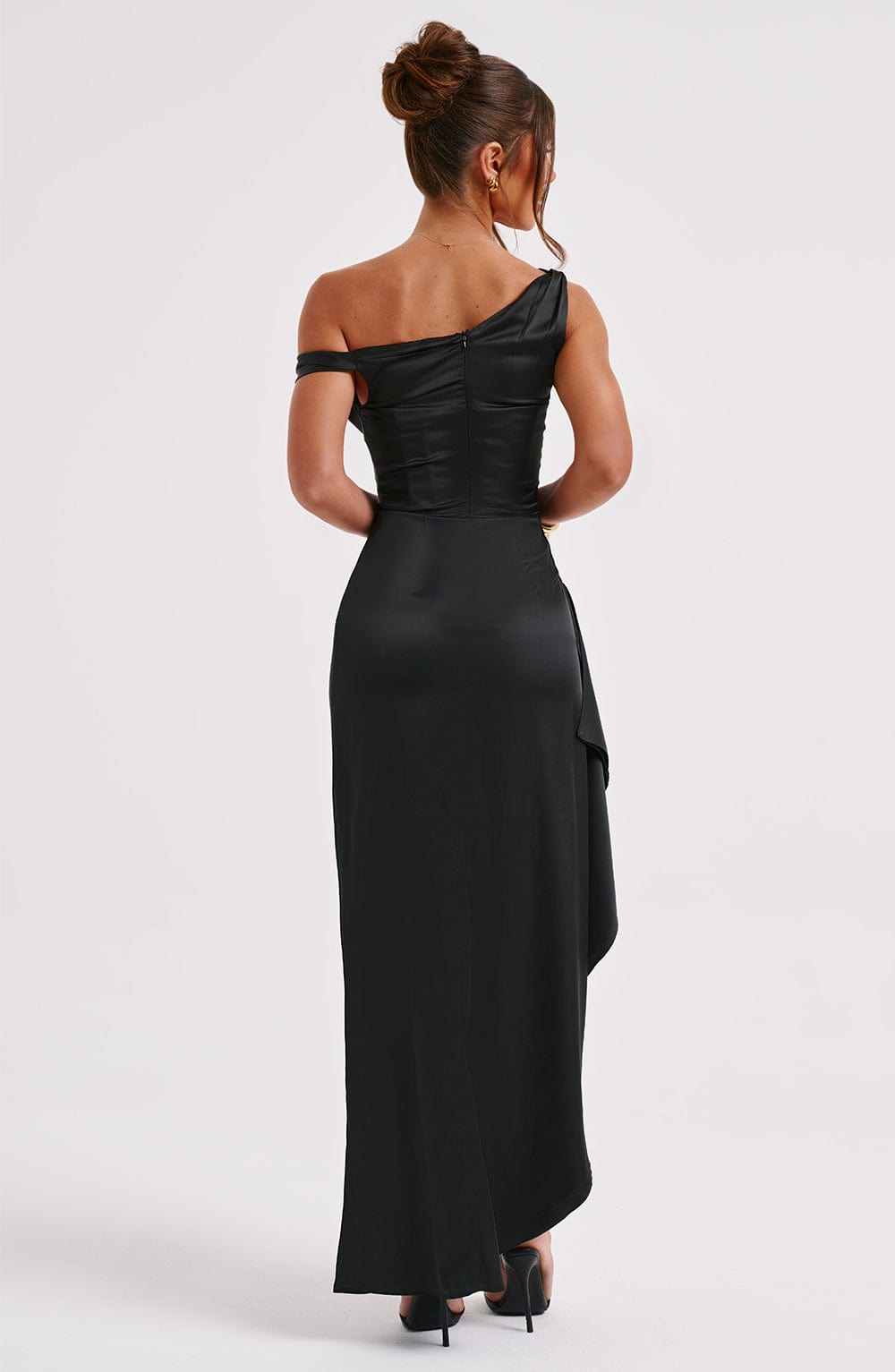 Flourenne Julietta Maxi Dress in Black