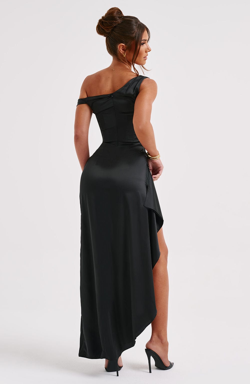 Flourenne Julietta Maxi Dress in Black