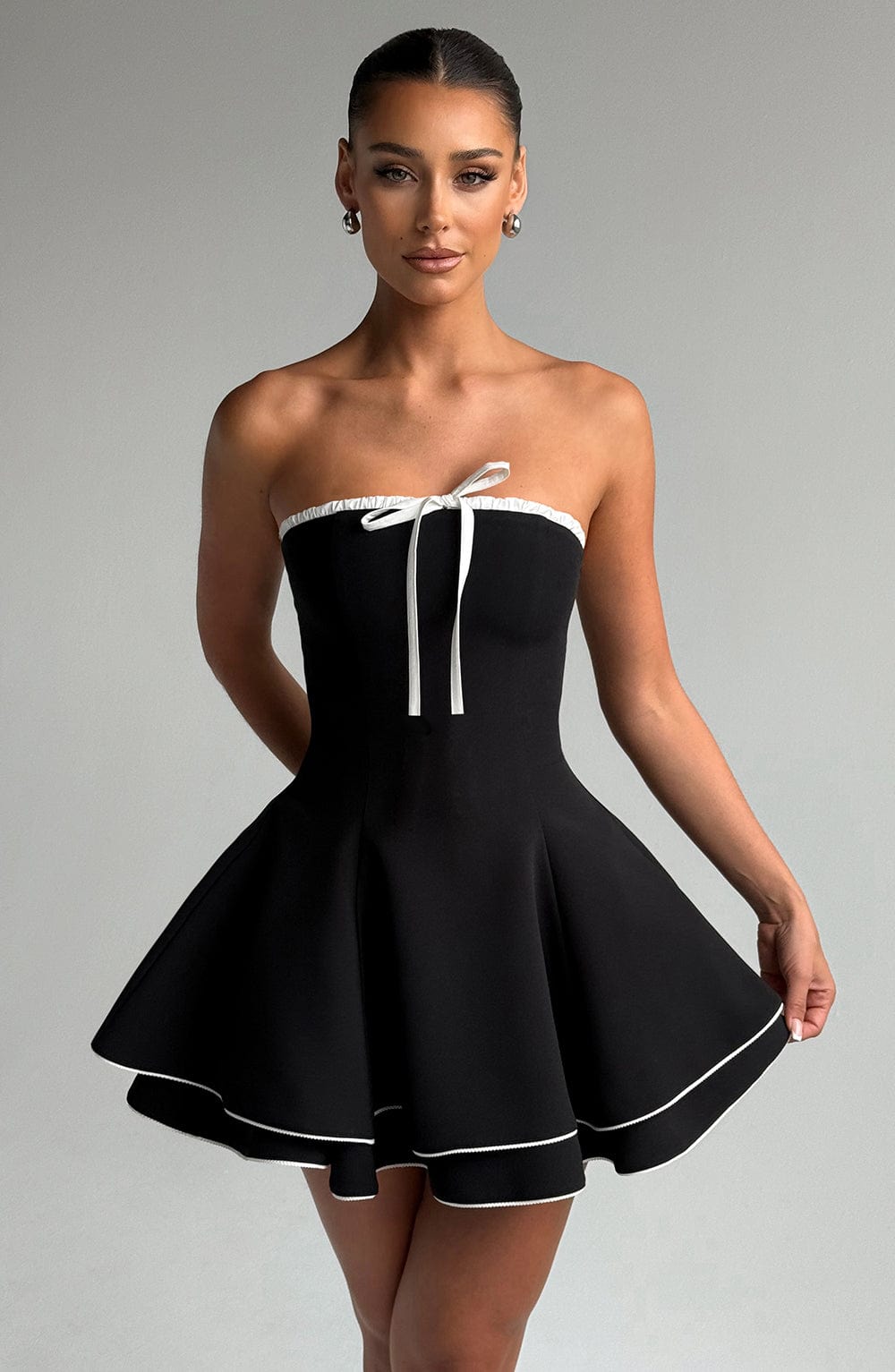 Flourenne Junora Mini Dress in Black/White