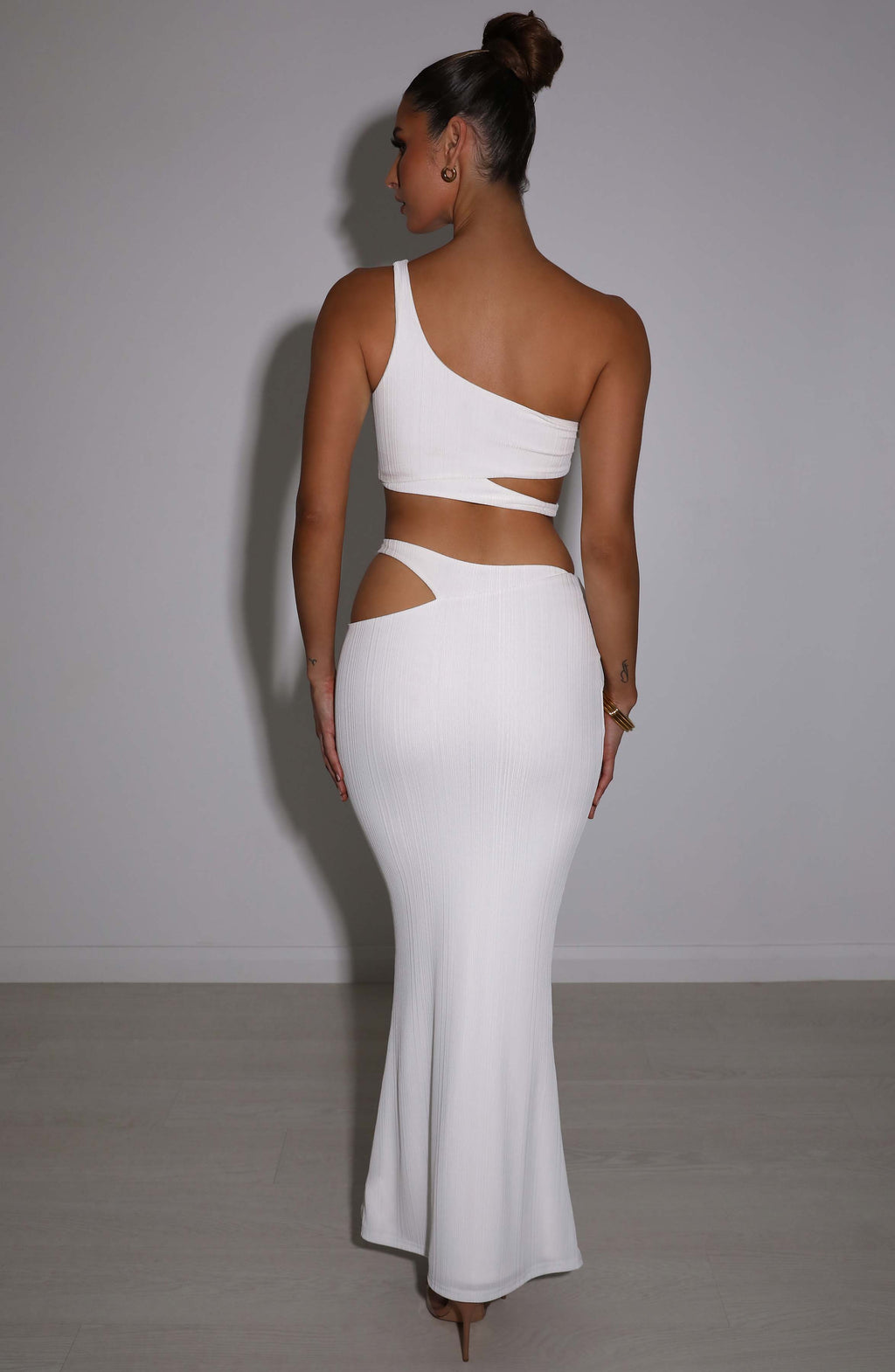 Flourenne Kaelyn Maxi Skirt in White