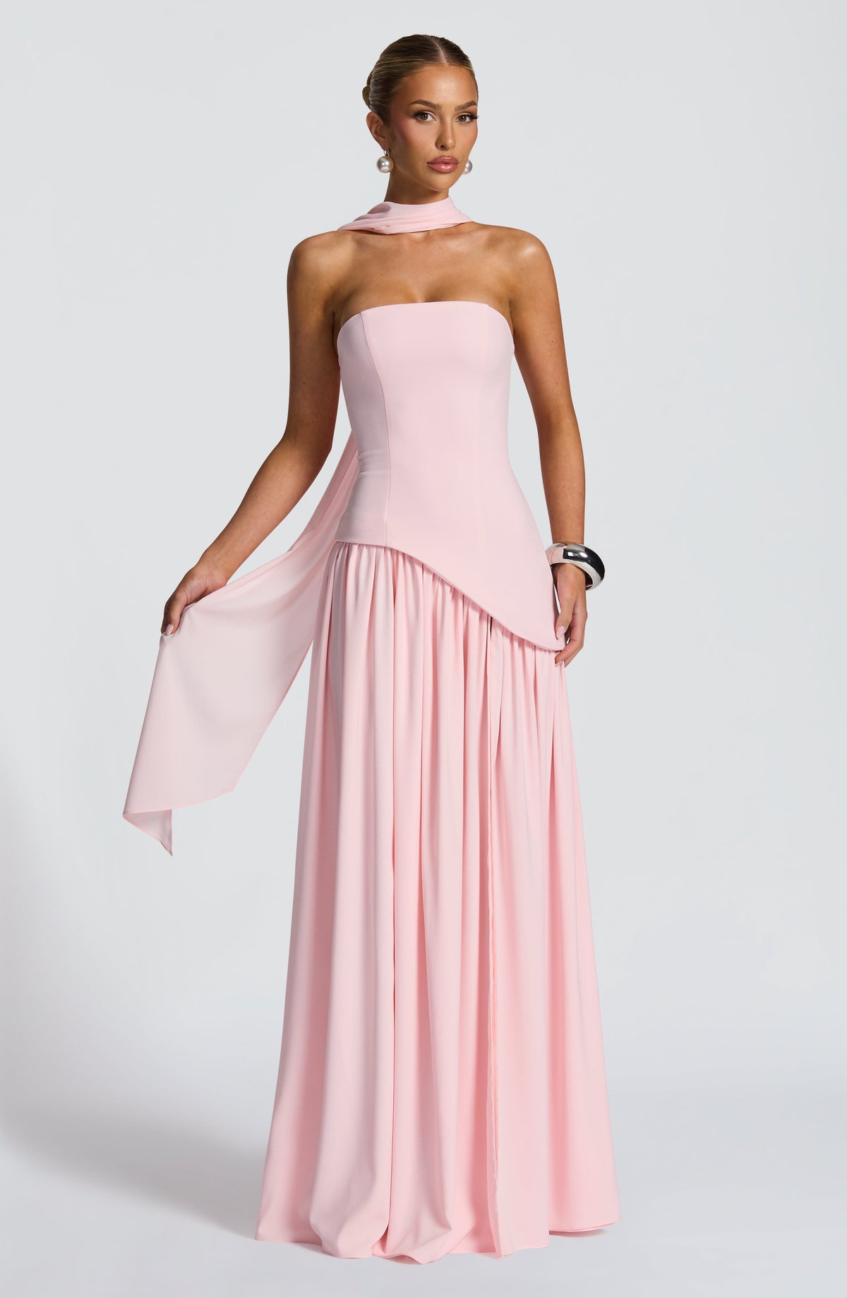 Flourenne Maliyana Maxi Dress in Blush