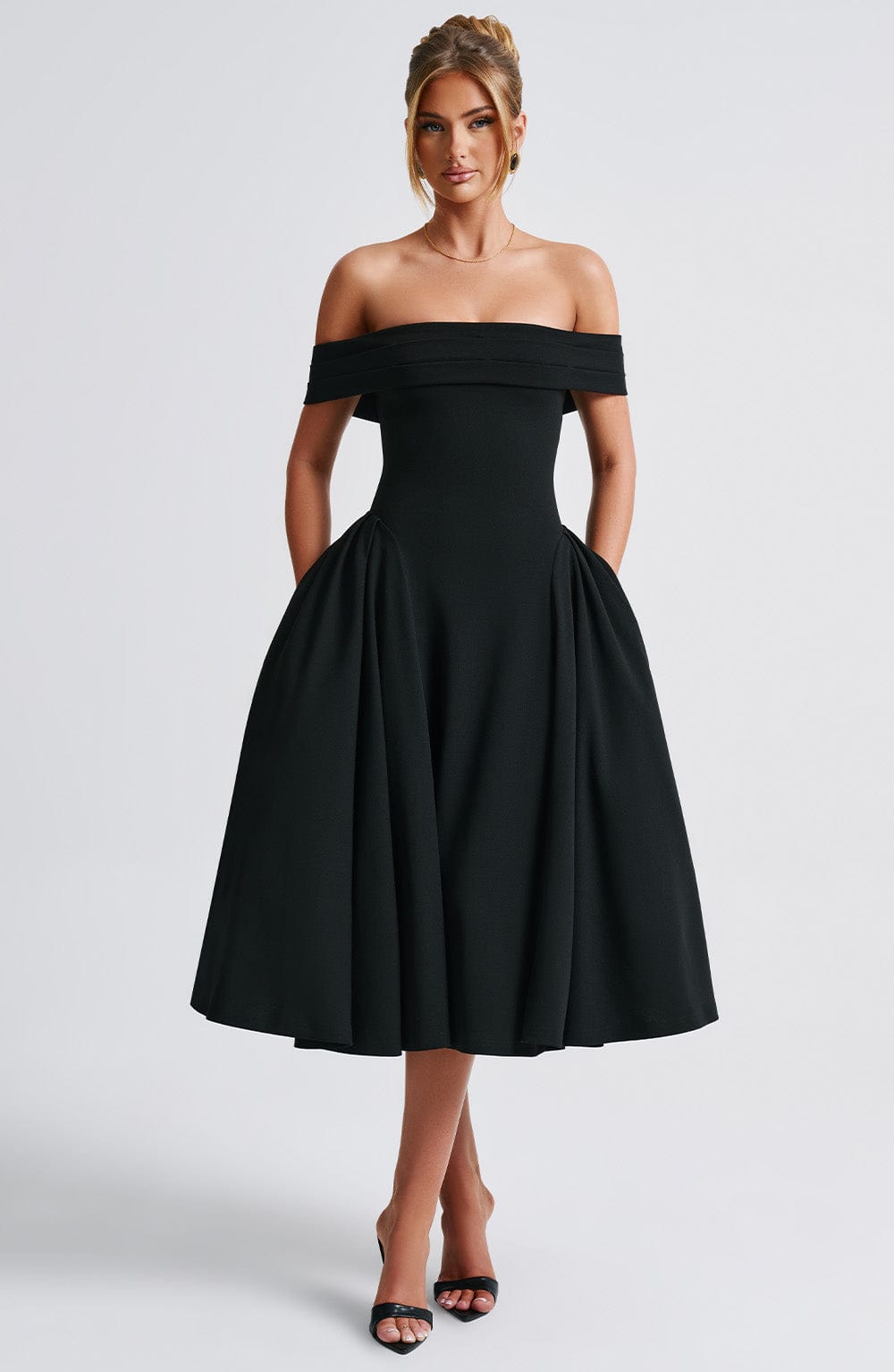 Flourenne Marinda Midi Dress in Black