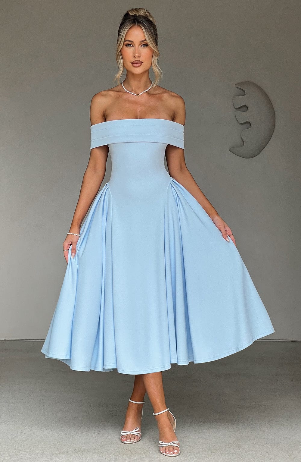 Flourenne Marinda Midi Dress in Blue